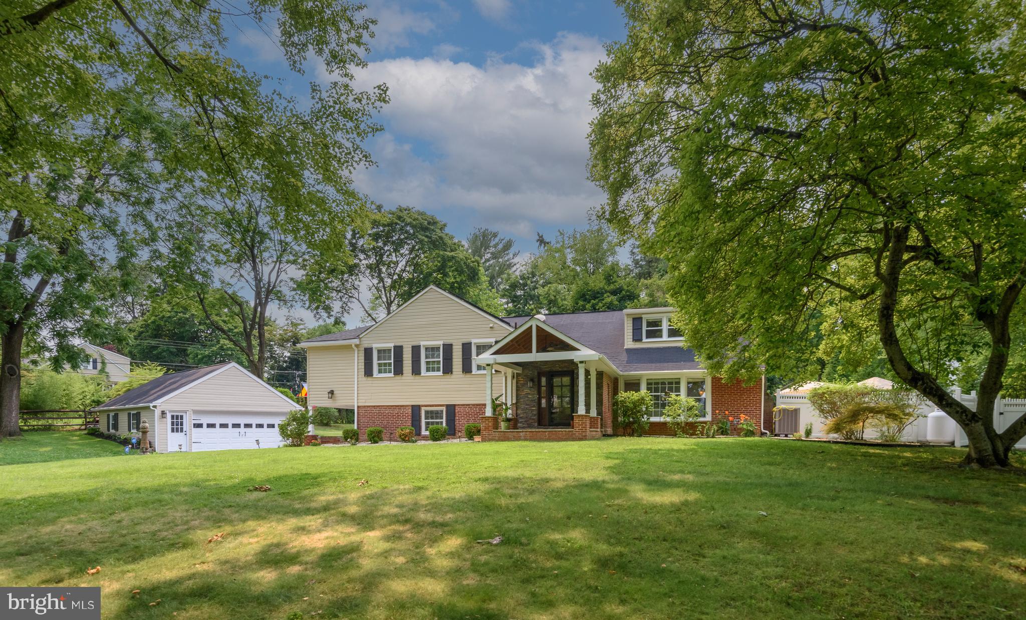 GLENHARDIE - Residential