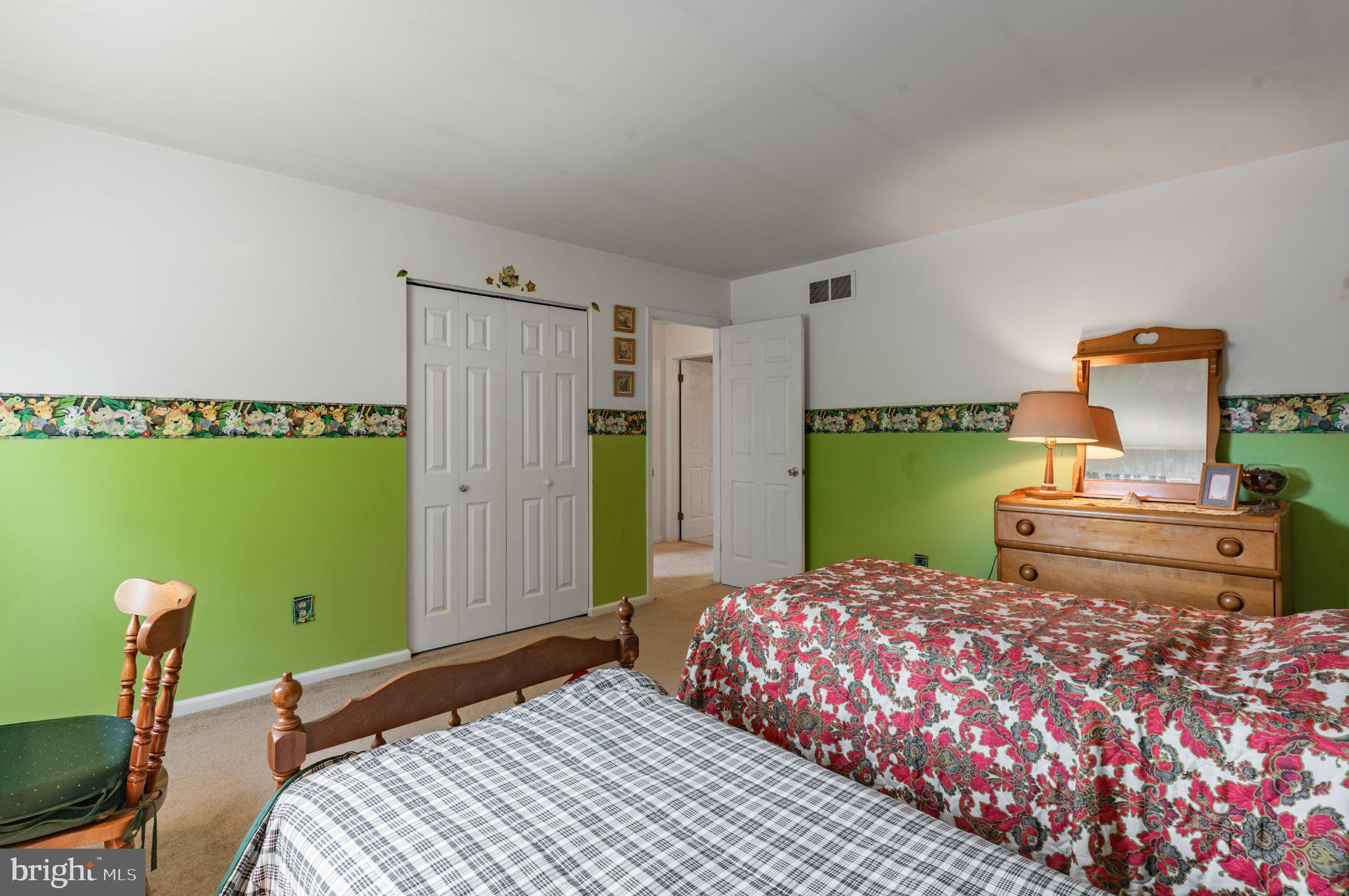 STRAWBERRY FIELDS - Residential