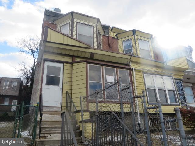 PHILADELPHIA (SOUTHWEST) - Residential