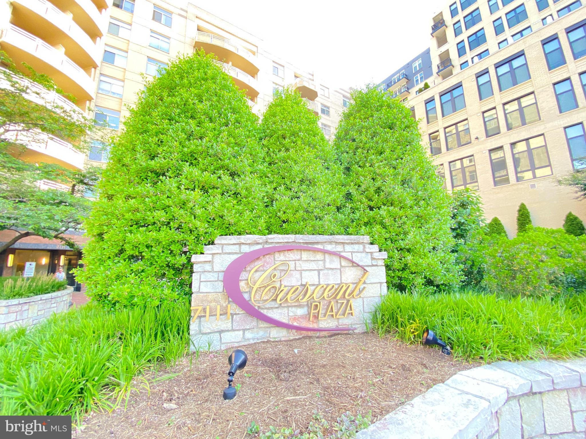 CRESCENT PLAZA - Residential