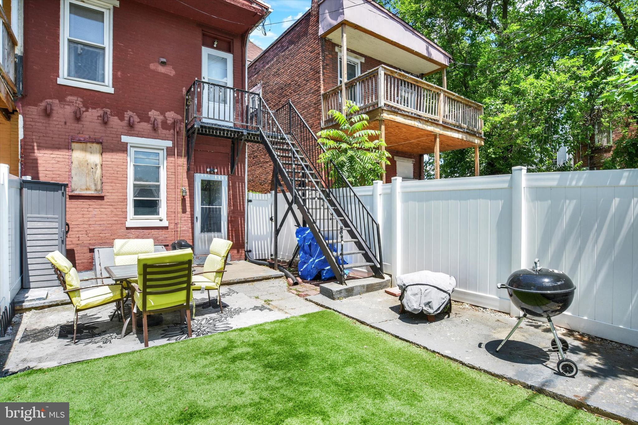 MIDTOWN - Residential