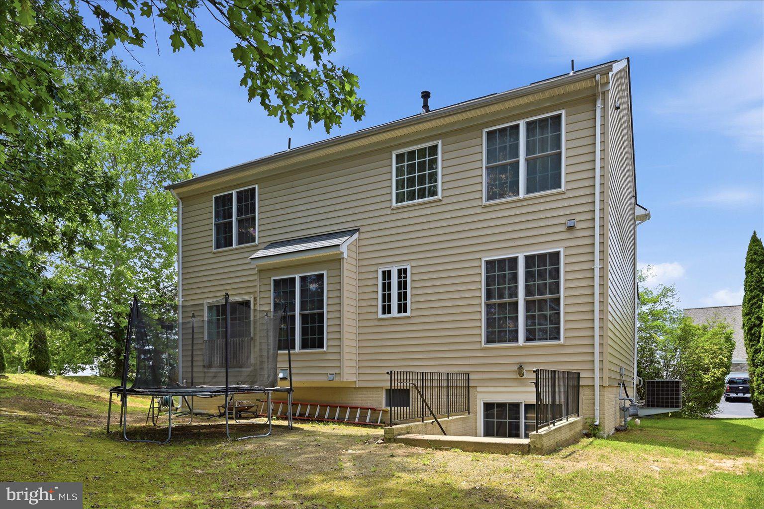 SOMERSET - Residential
