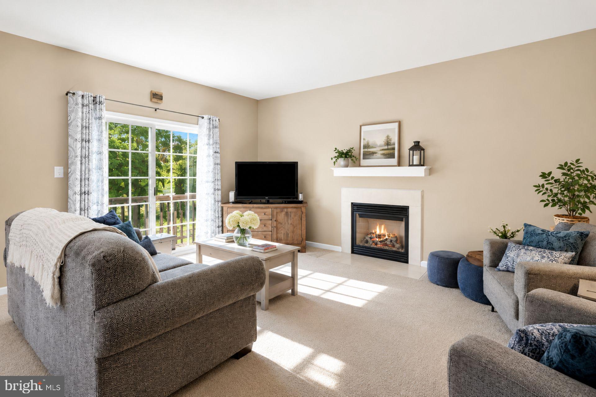 SOMERSET - Residential