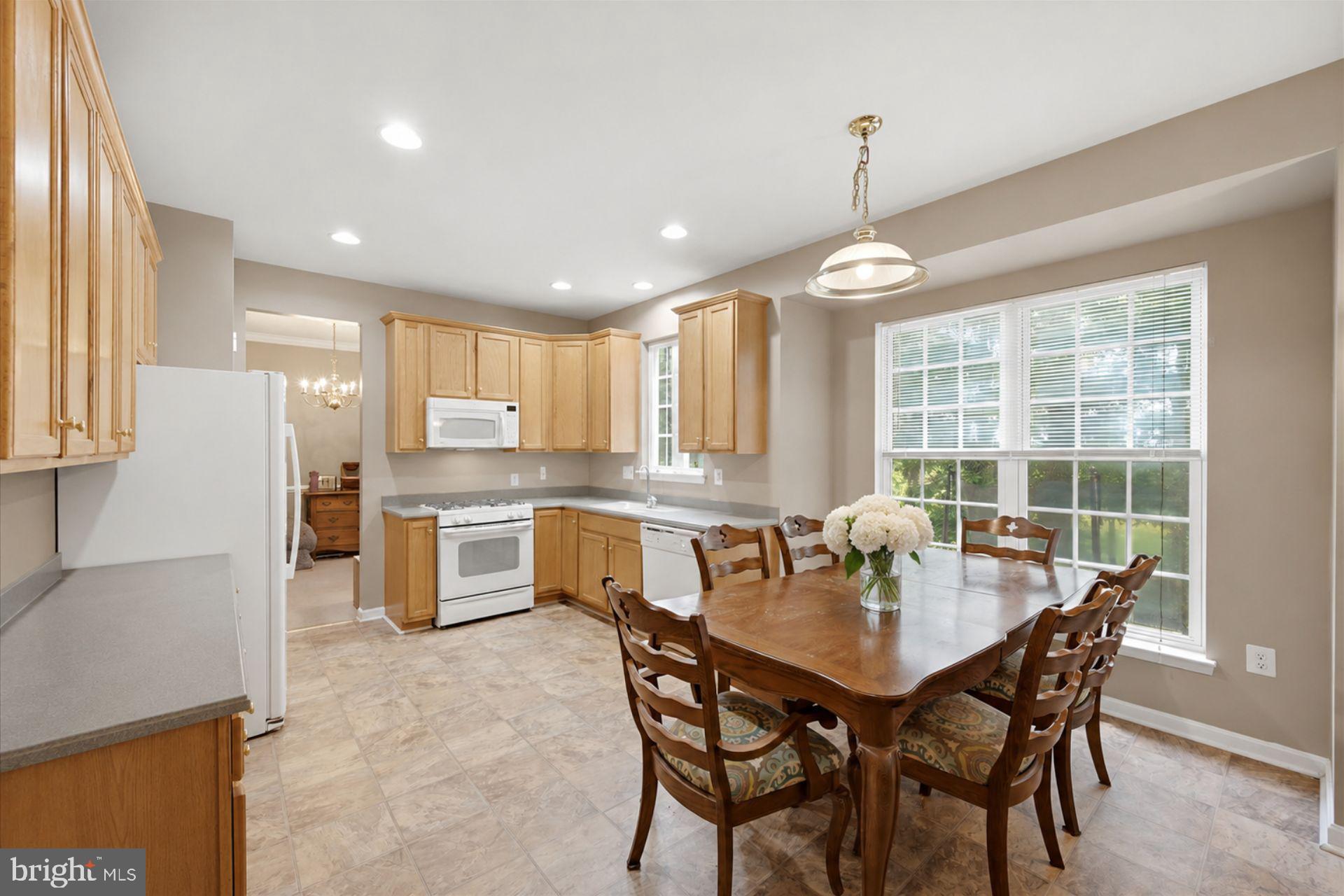 SOMERSET - Residential