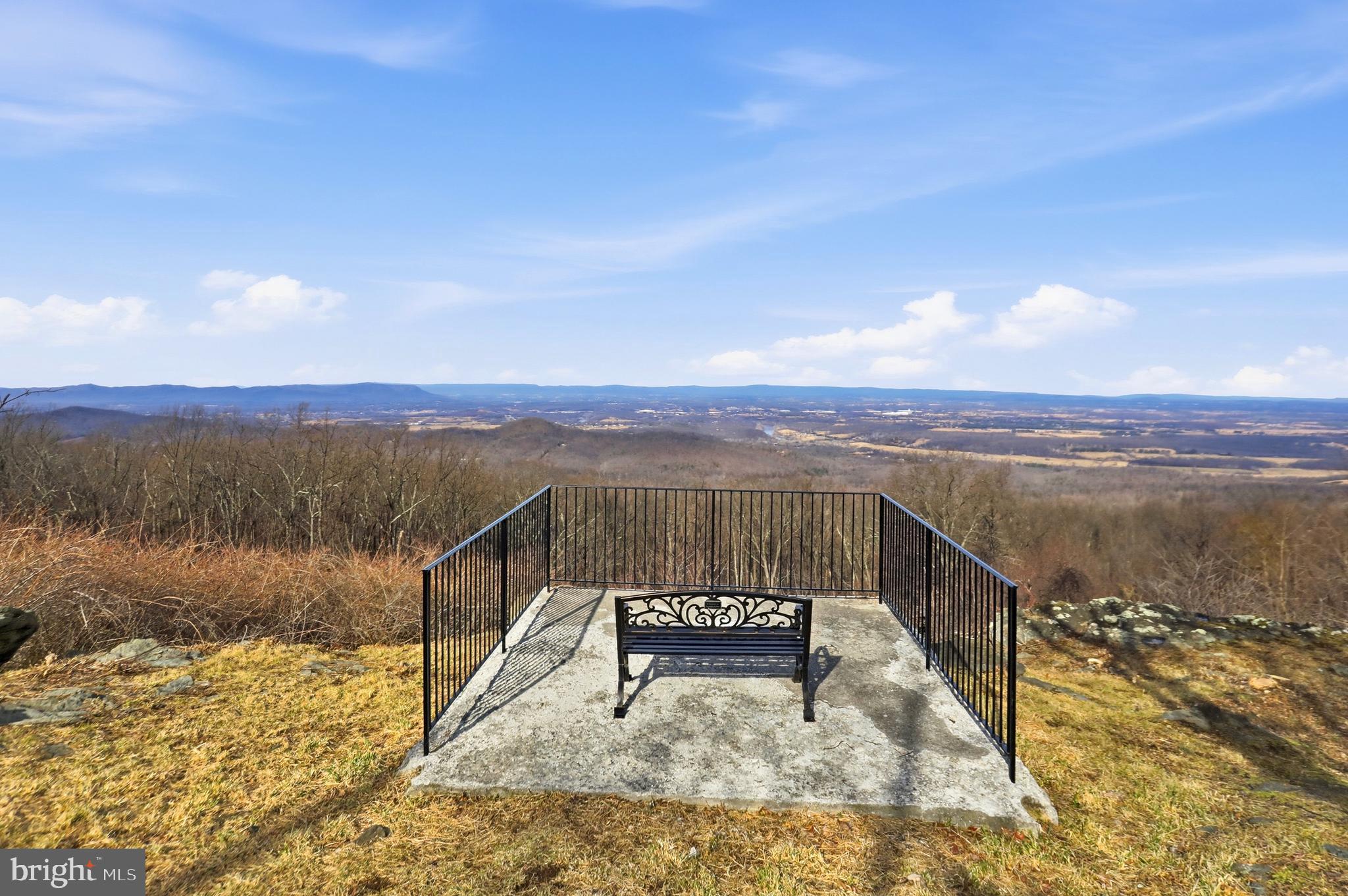 SKYLAND ESTATES - Residential