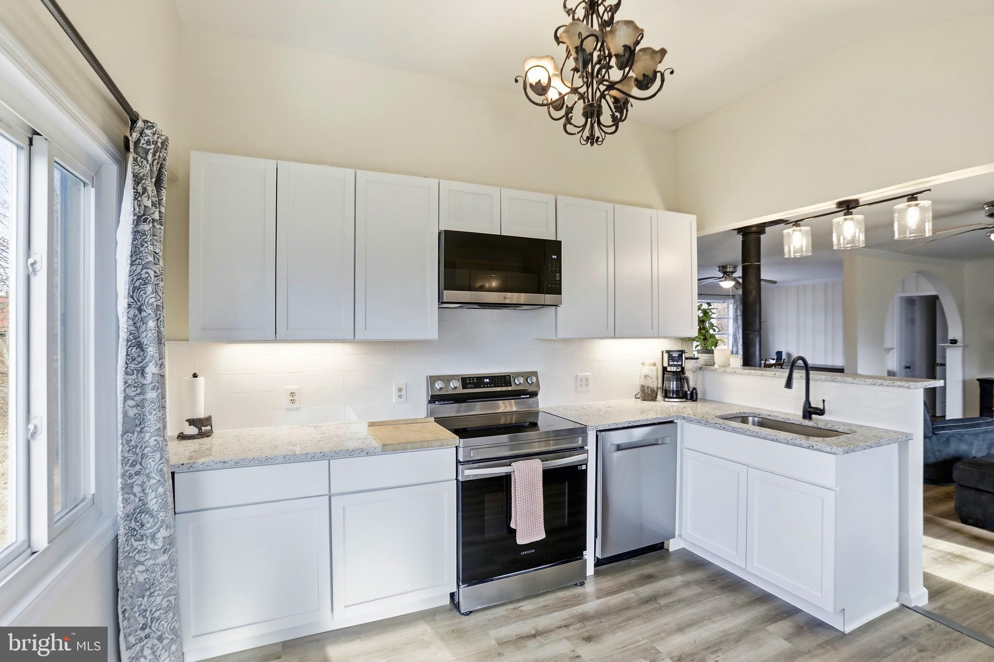 SKYLAND ESTATES - Residential