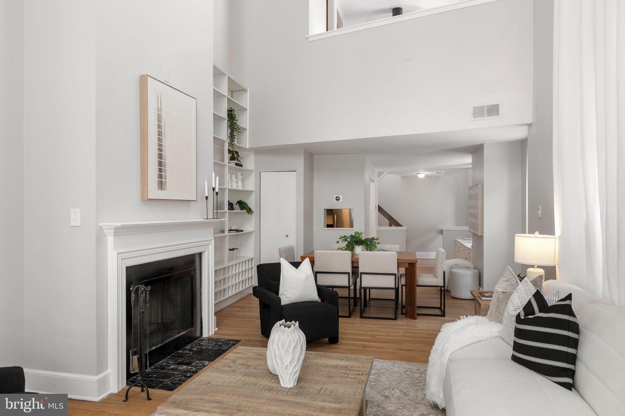 RITTENHOUSE SQUARE - Residential