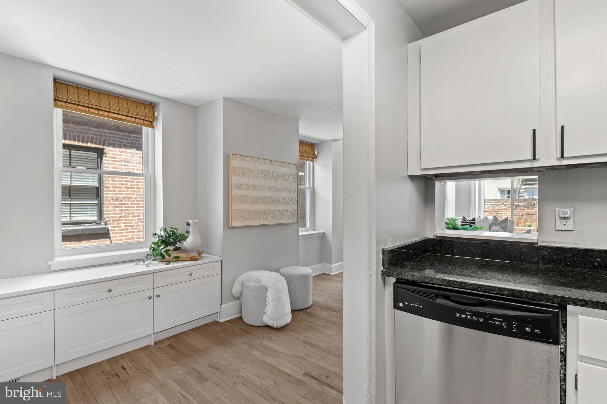 RITTENHOUSE SQUARE - Residential