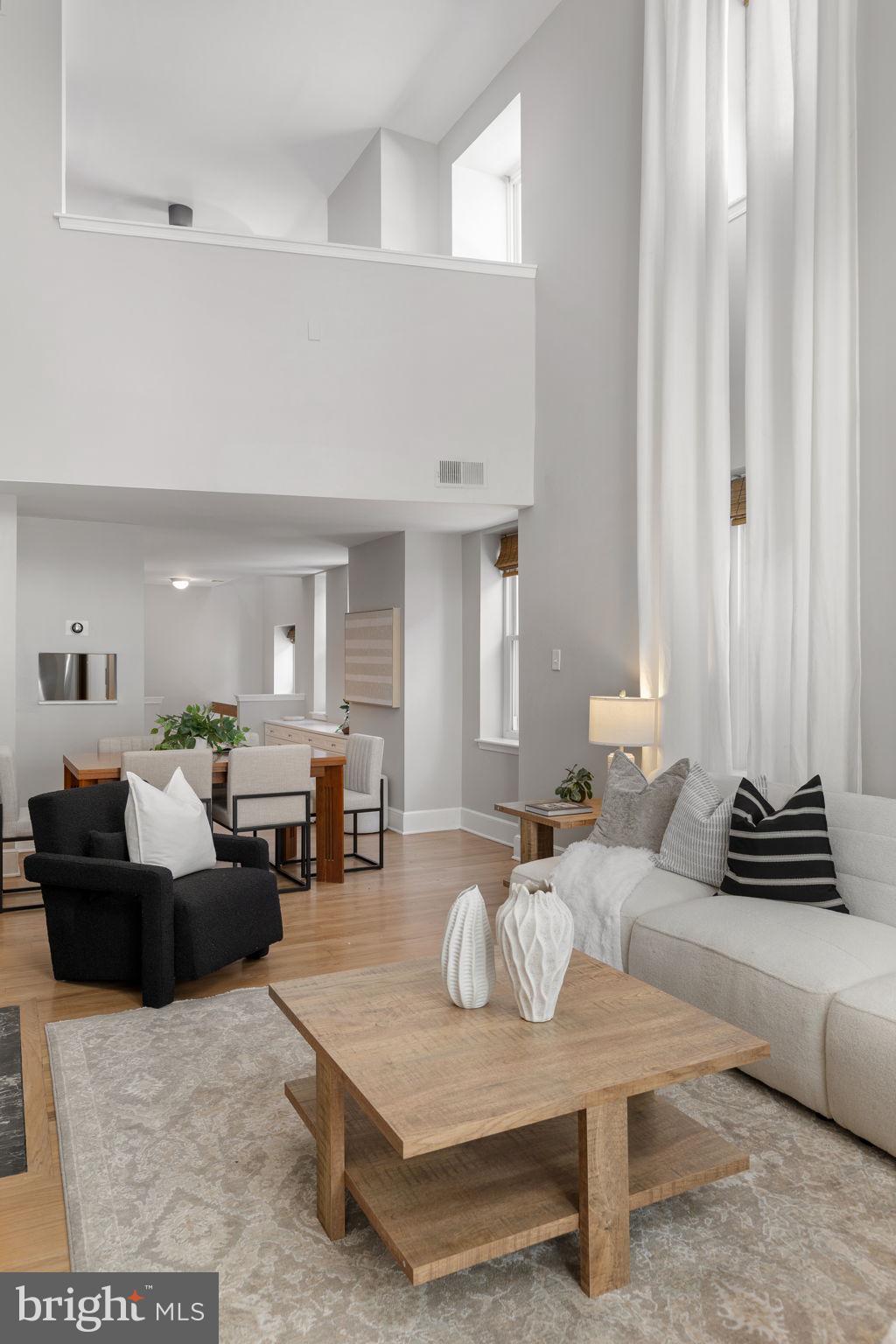 RITTENHOUSE SQUARE - Residential