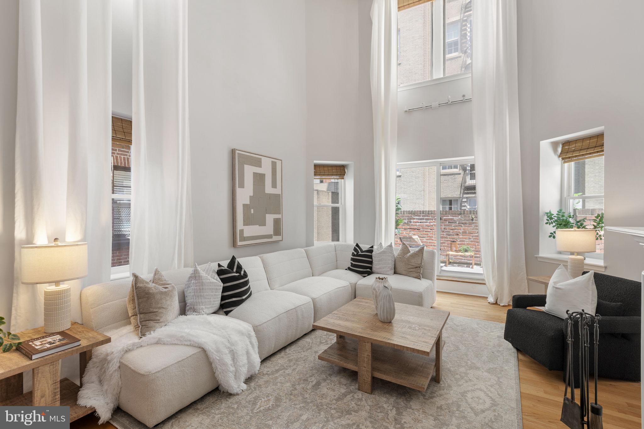 RITTENHOUSE SQUARE - Residential