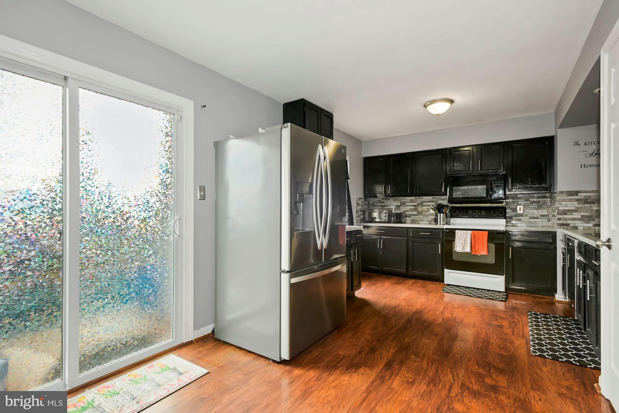 POTOMAC CROSSING - Residential