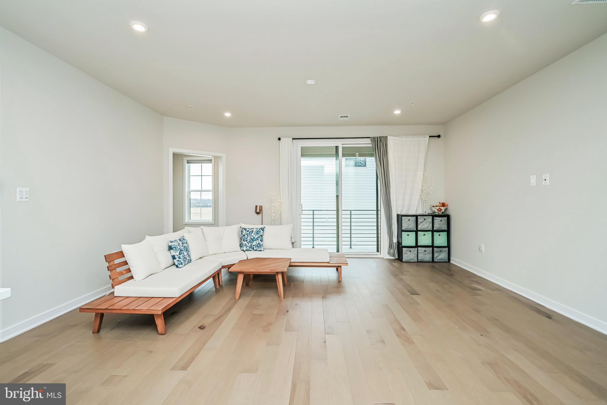 METRO WALK AT MOOREFIELD STATION - Residential