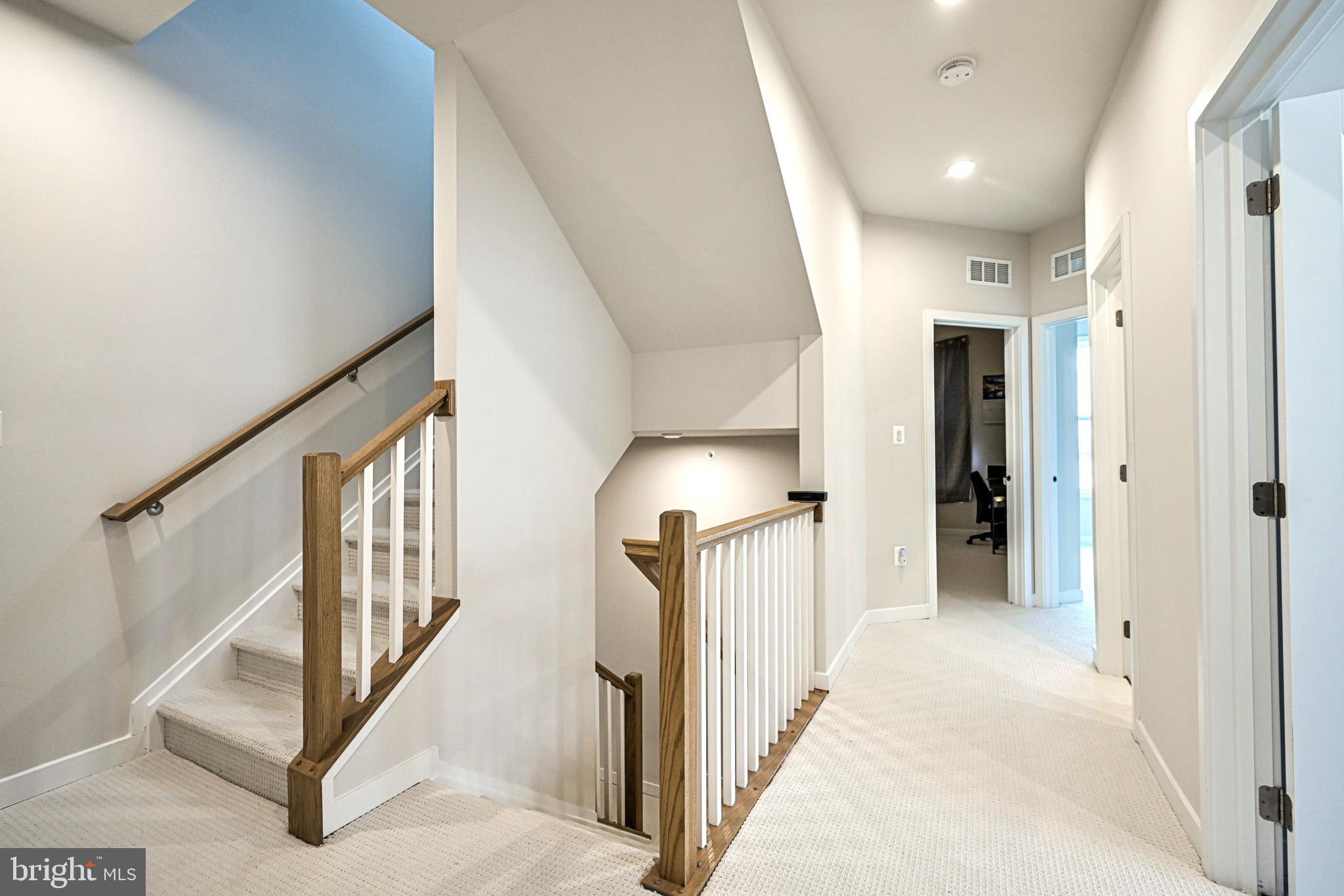 METRO WALK AT MOOREFIELD STATION - Residential