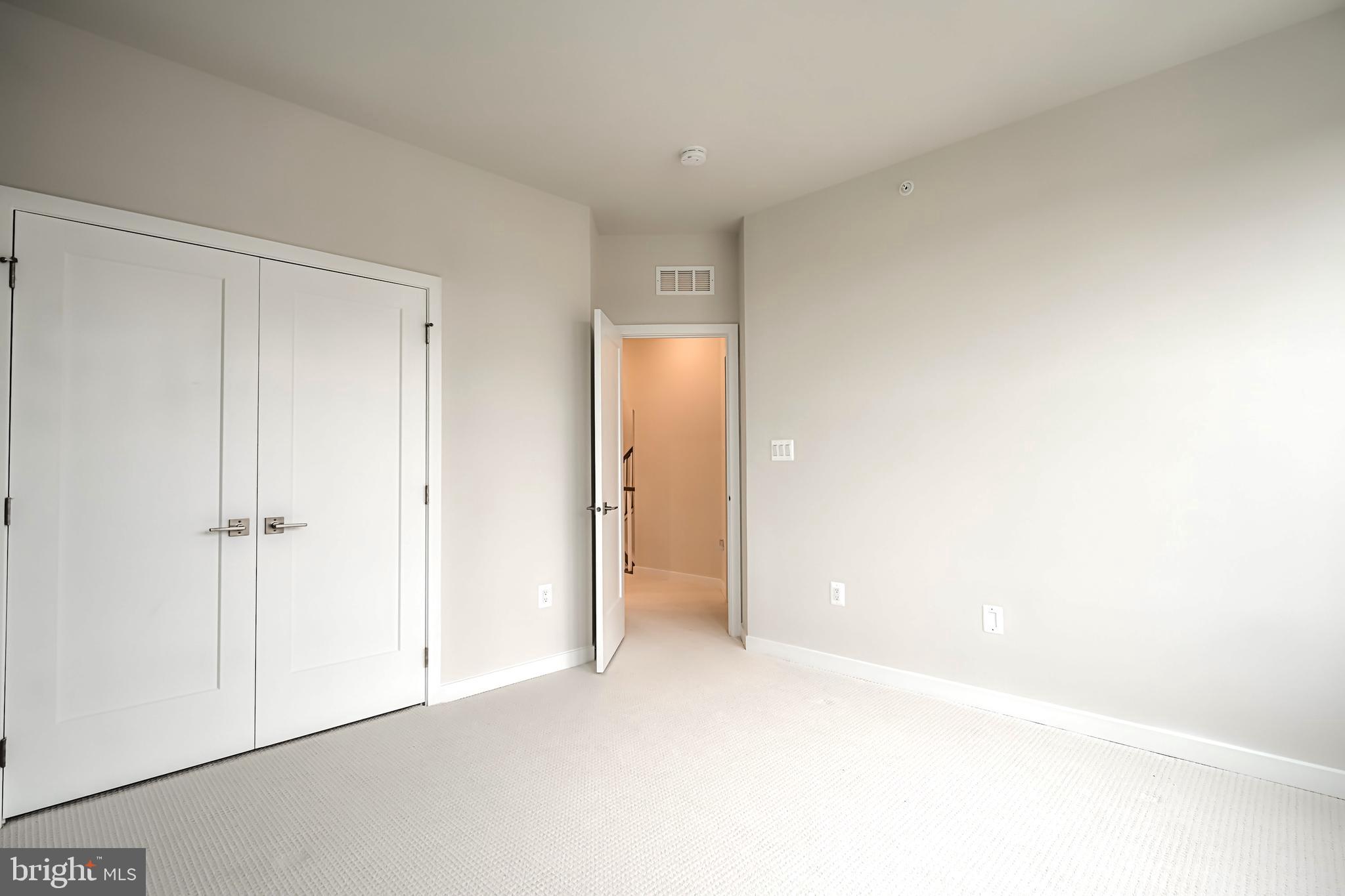 METRO WALK AT MOOREFIELD STATION - Residential