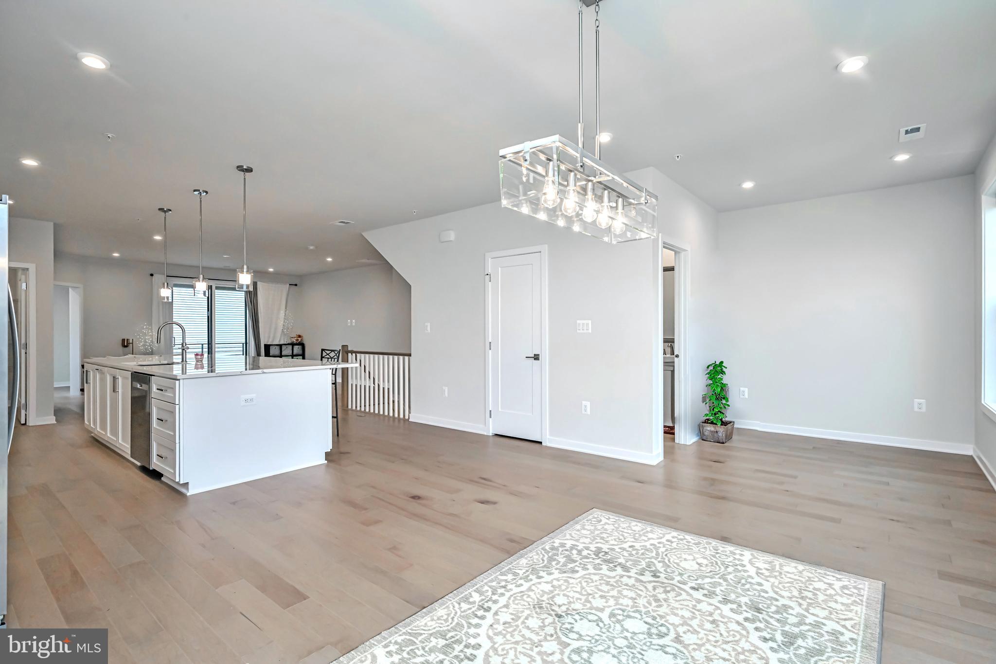 METRO WALK AT MOOREFIELD STATION - Residential