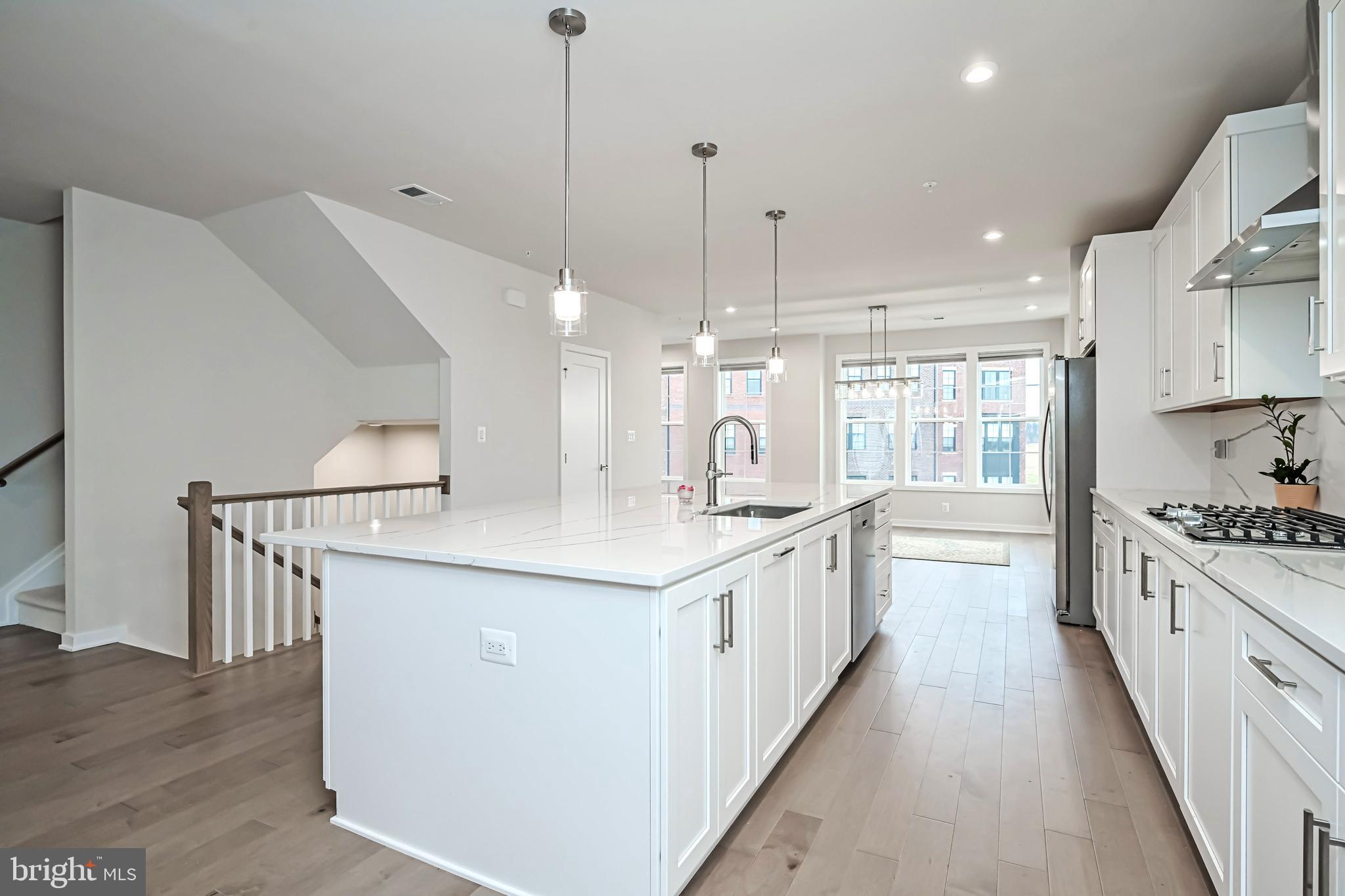 METRO WALK AT MOOREFIELD STATION - Residential
