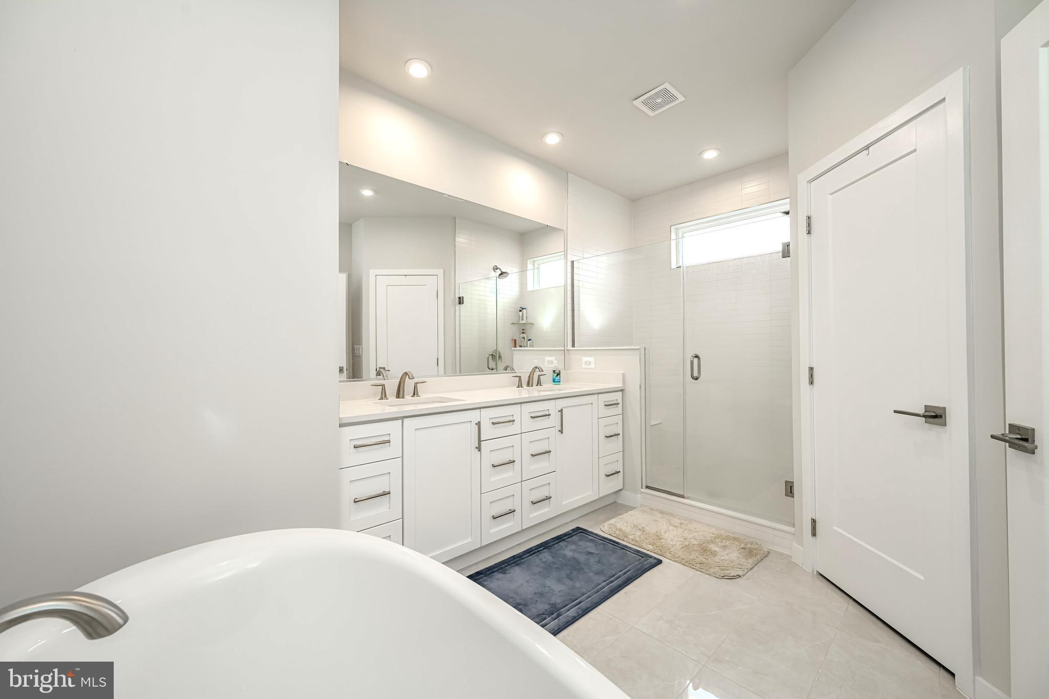 METRO WALK AT MOOREFIELD STATION - Residential