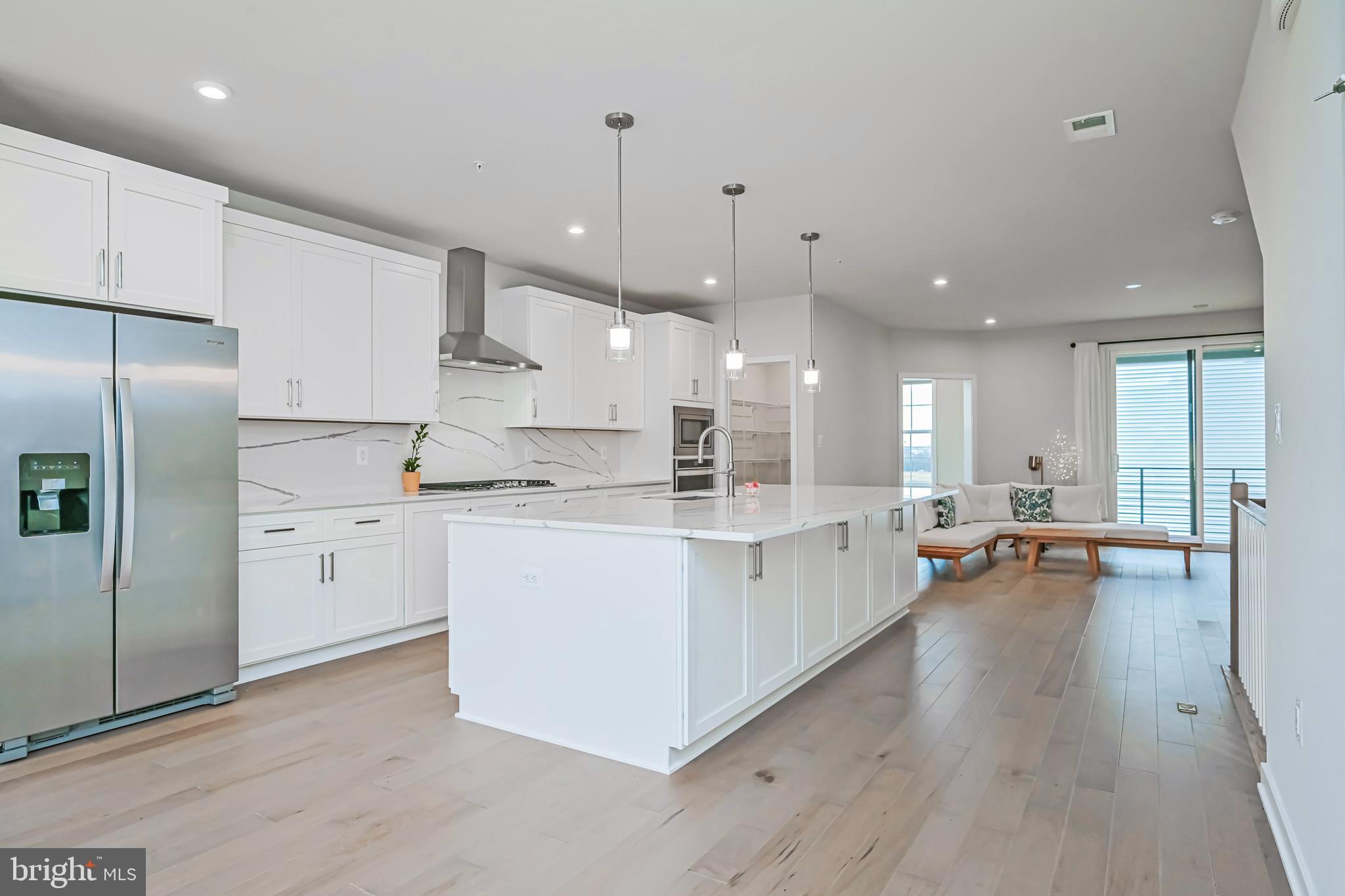 METRO WALK AT MOOREFIELD STATION - Residential