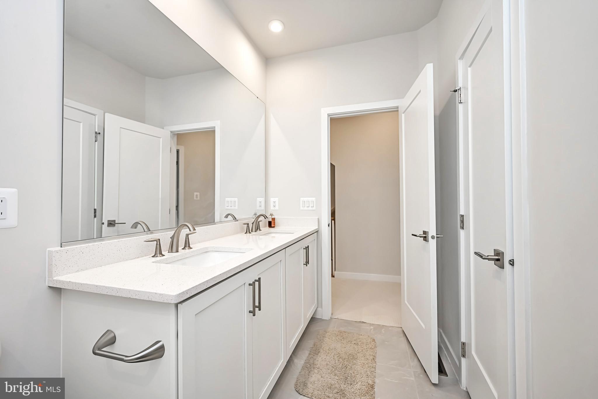 METRO WALK AT MOOREFIELD STATION - Residential