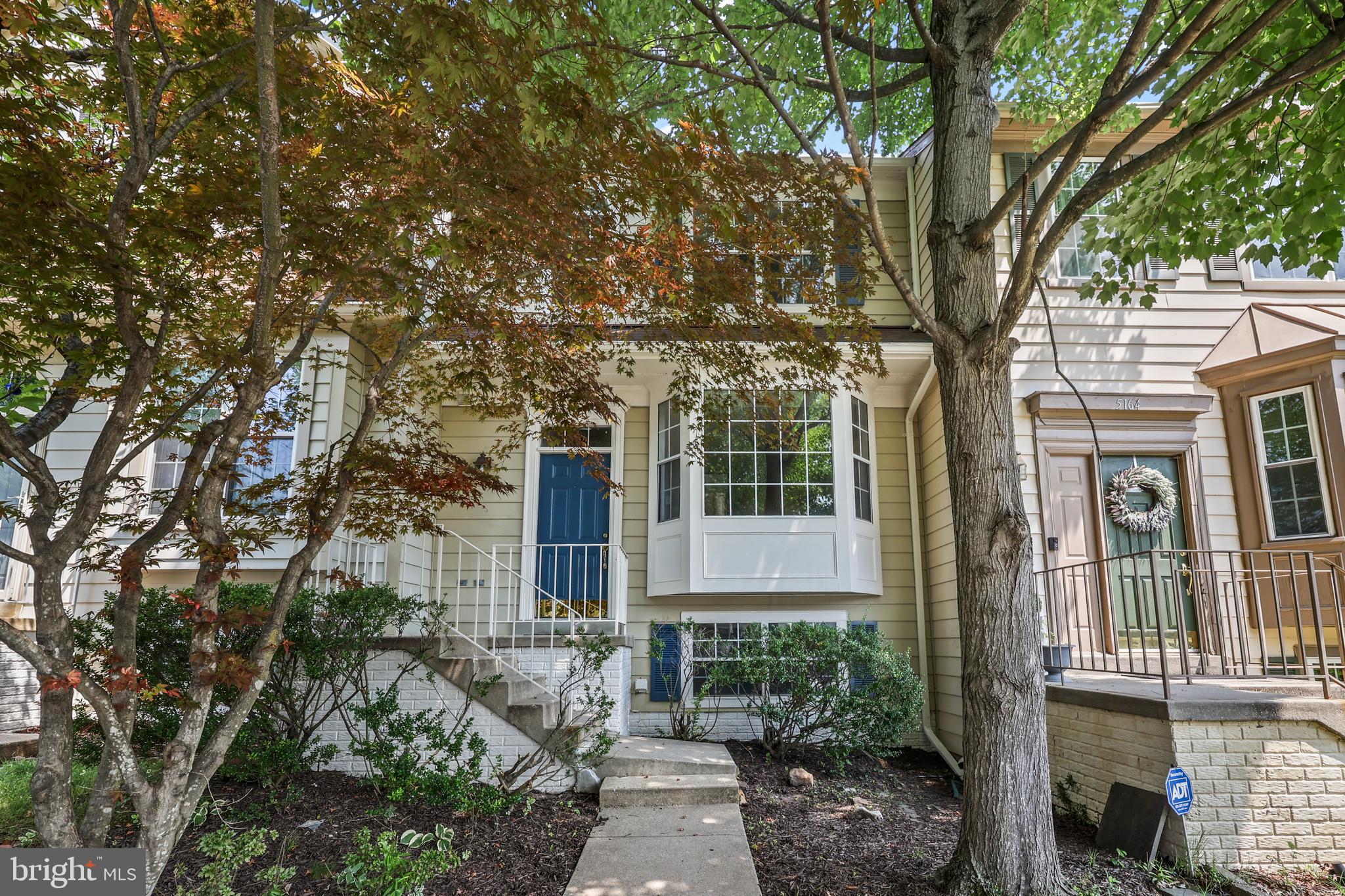 RIDGEFIELD VILLAGE - Residential