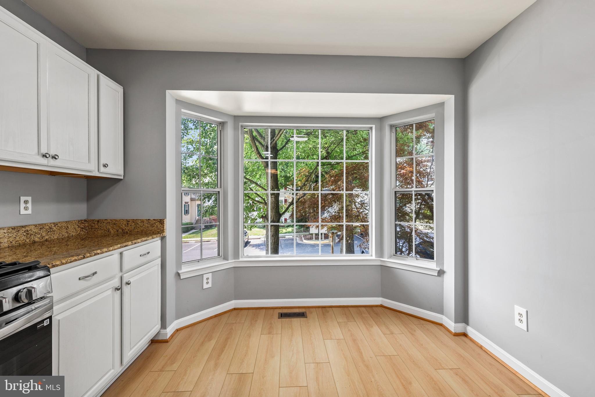 RIDGEFIELD VILLAGE - Residential
