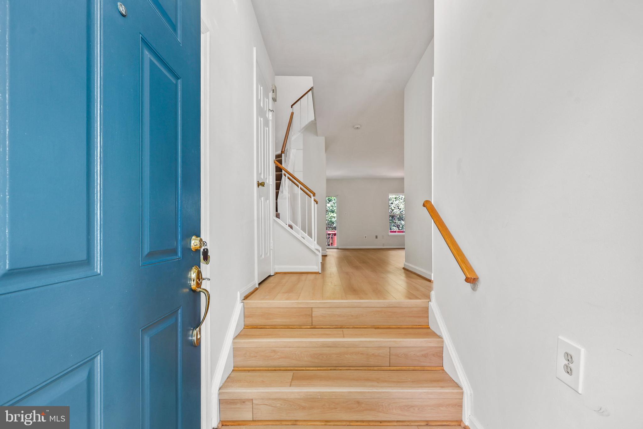 RIDGEFIELD VILLAGE - Residential