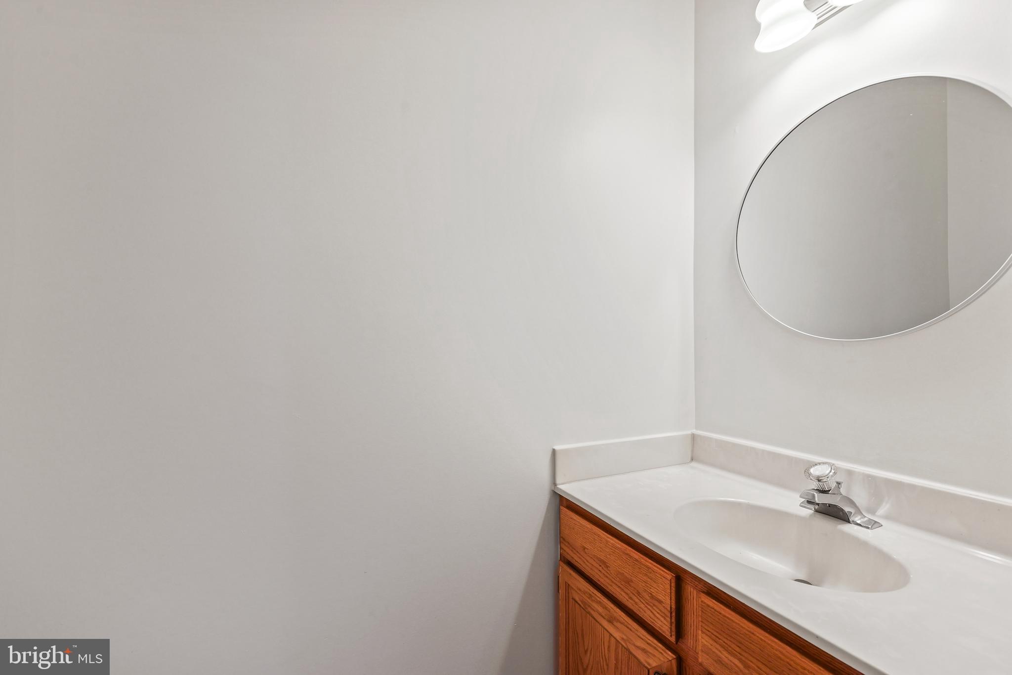RIDGEFIELD VILLAGE - Residential