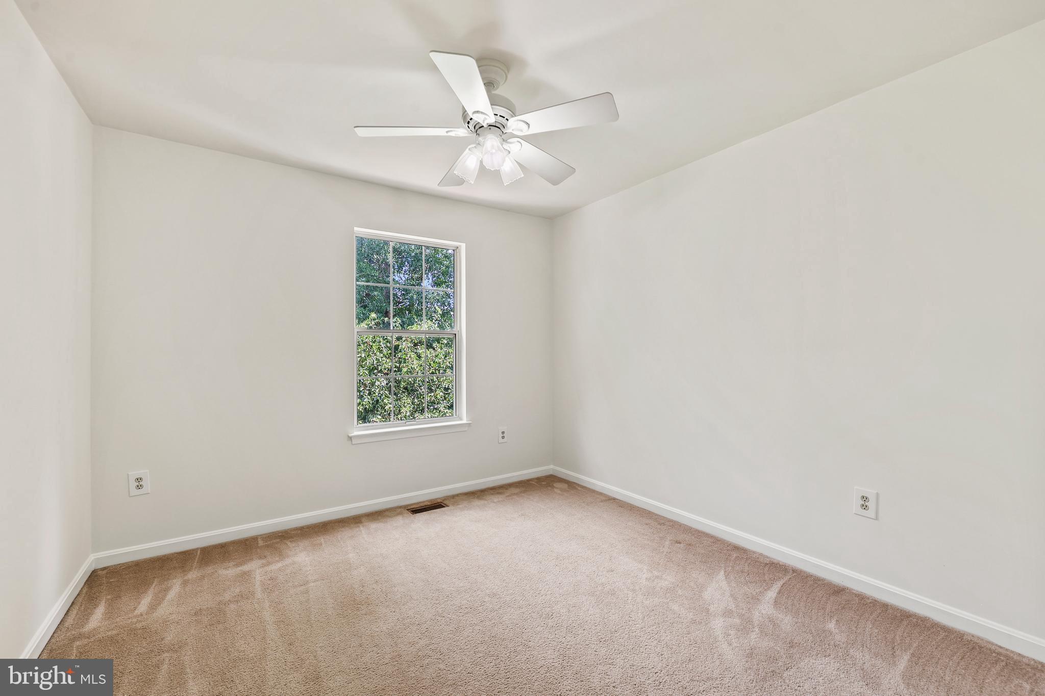 RIDGEFIELD VILLAGE - Residential