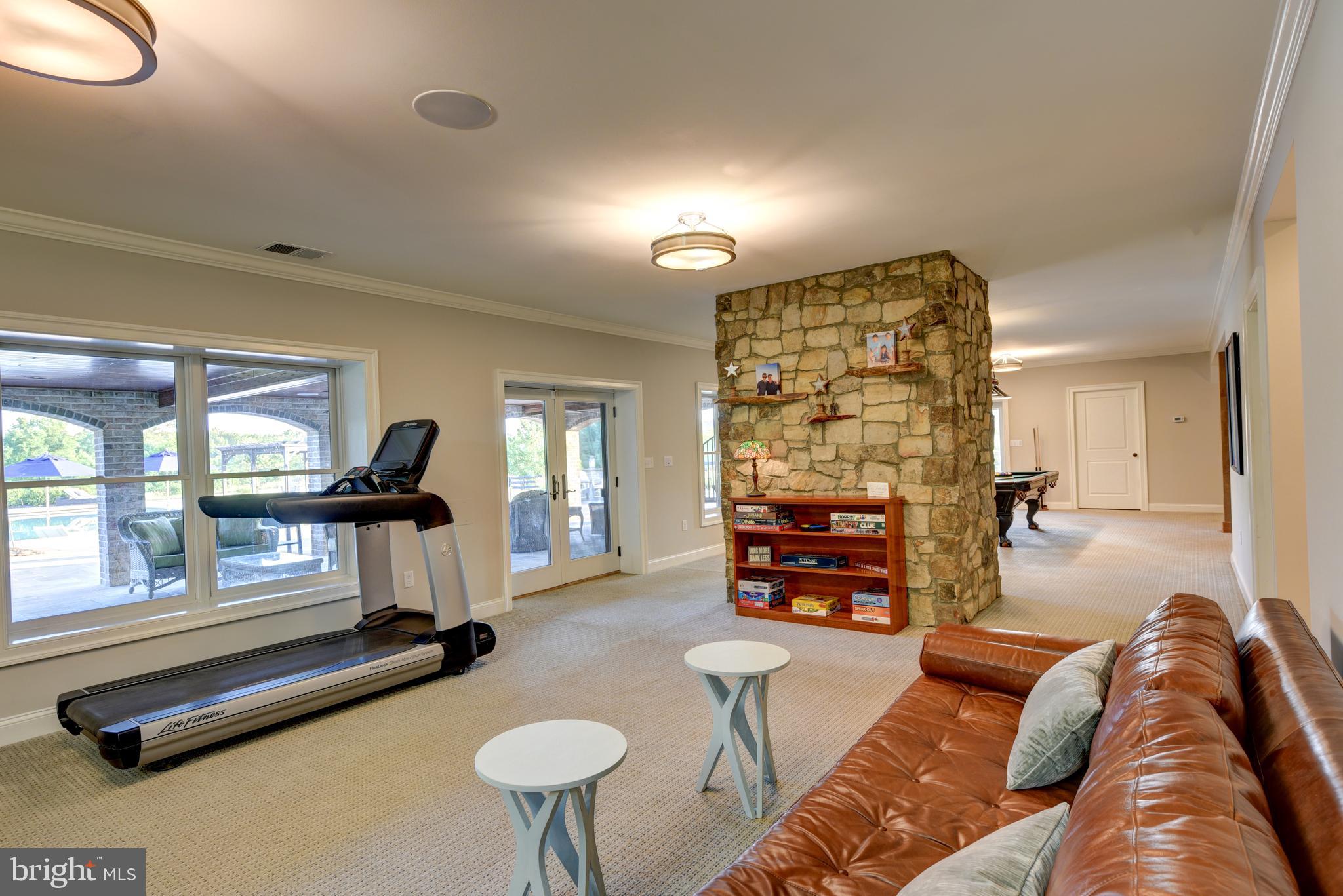 FRANKLIN FAMILY - Residential