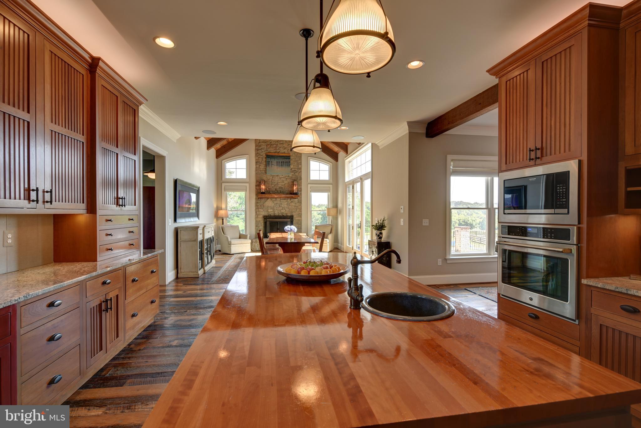 FRANKLIN FAMILY - Residential