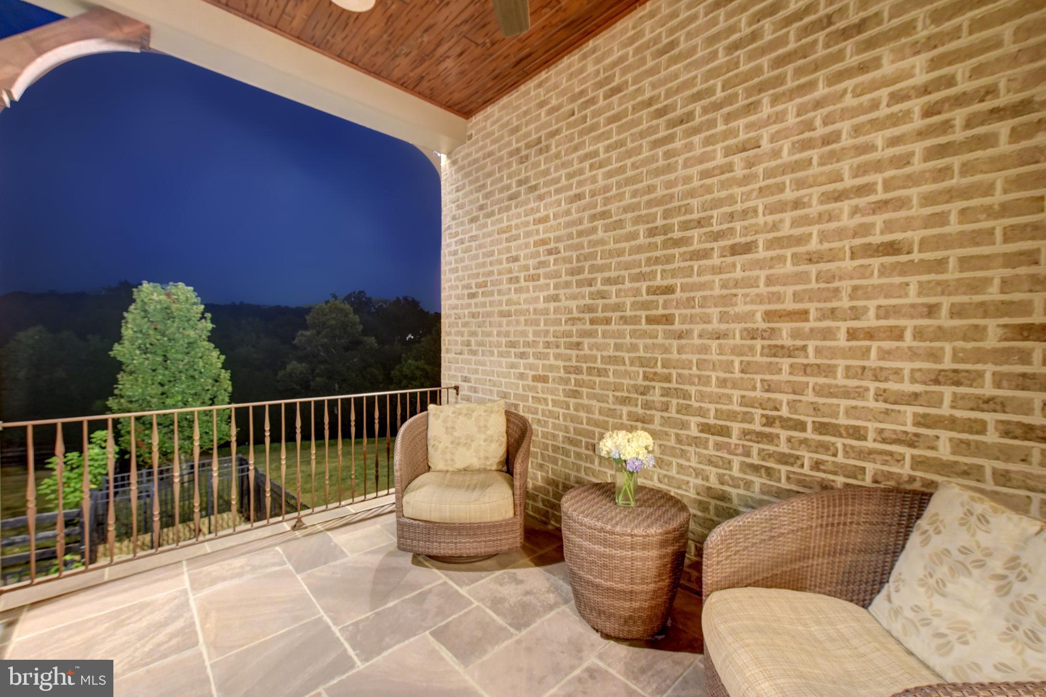FRANKLIN FAMILY - Residential