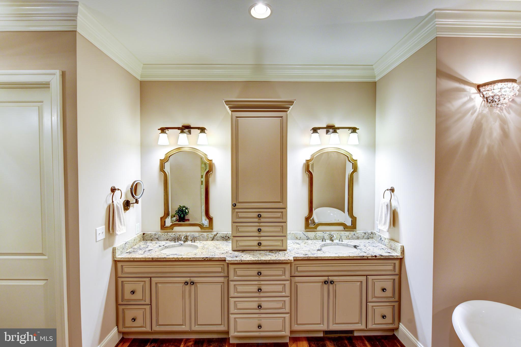 FRANKLIN FAMILY - Residential