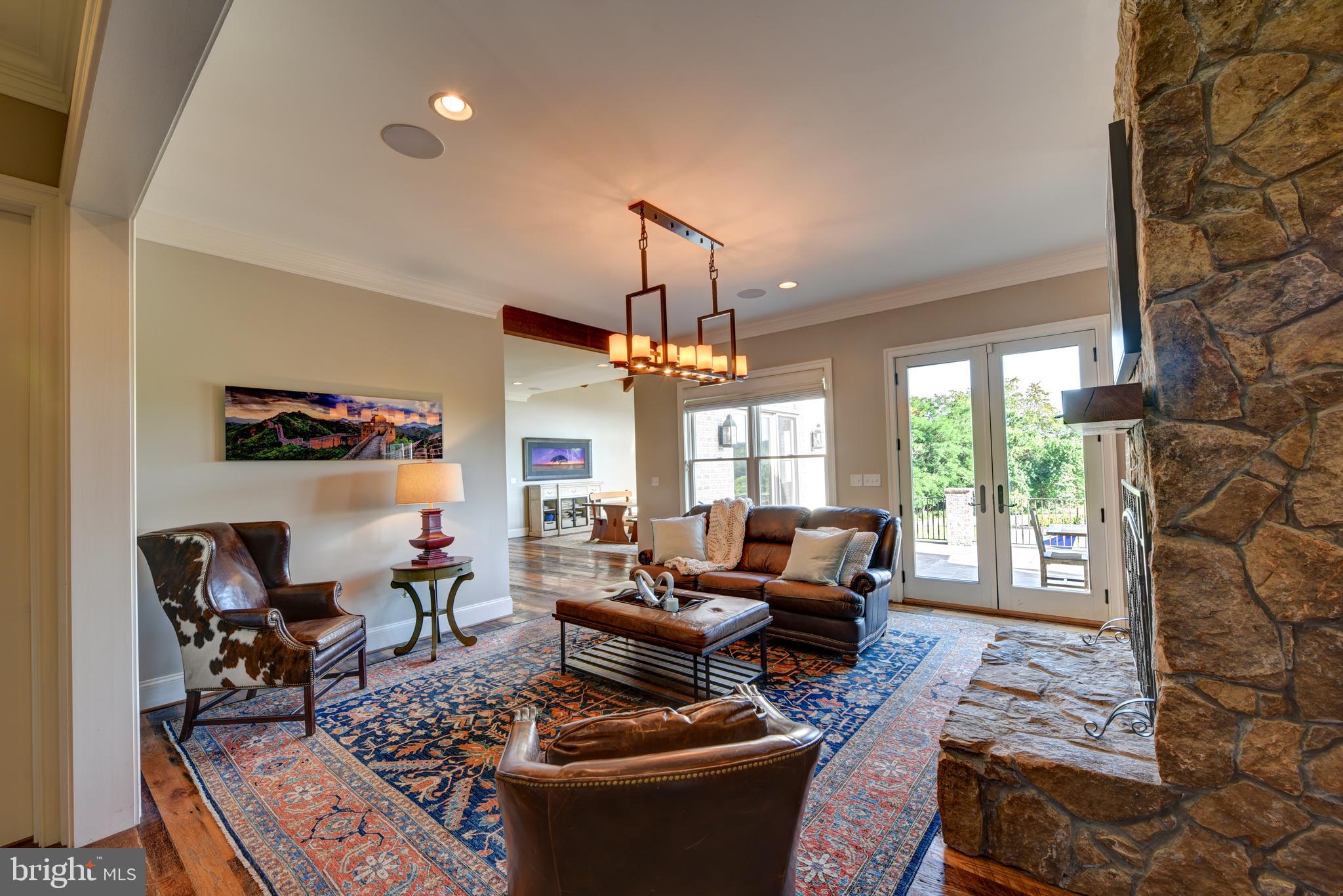 FRANKLIN FAMILY - Residential