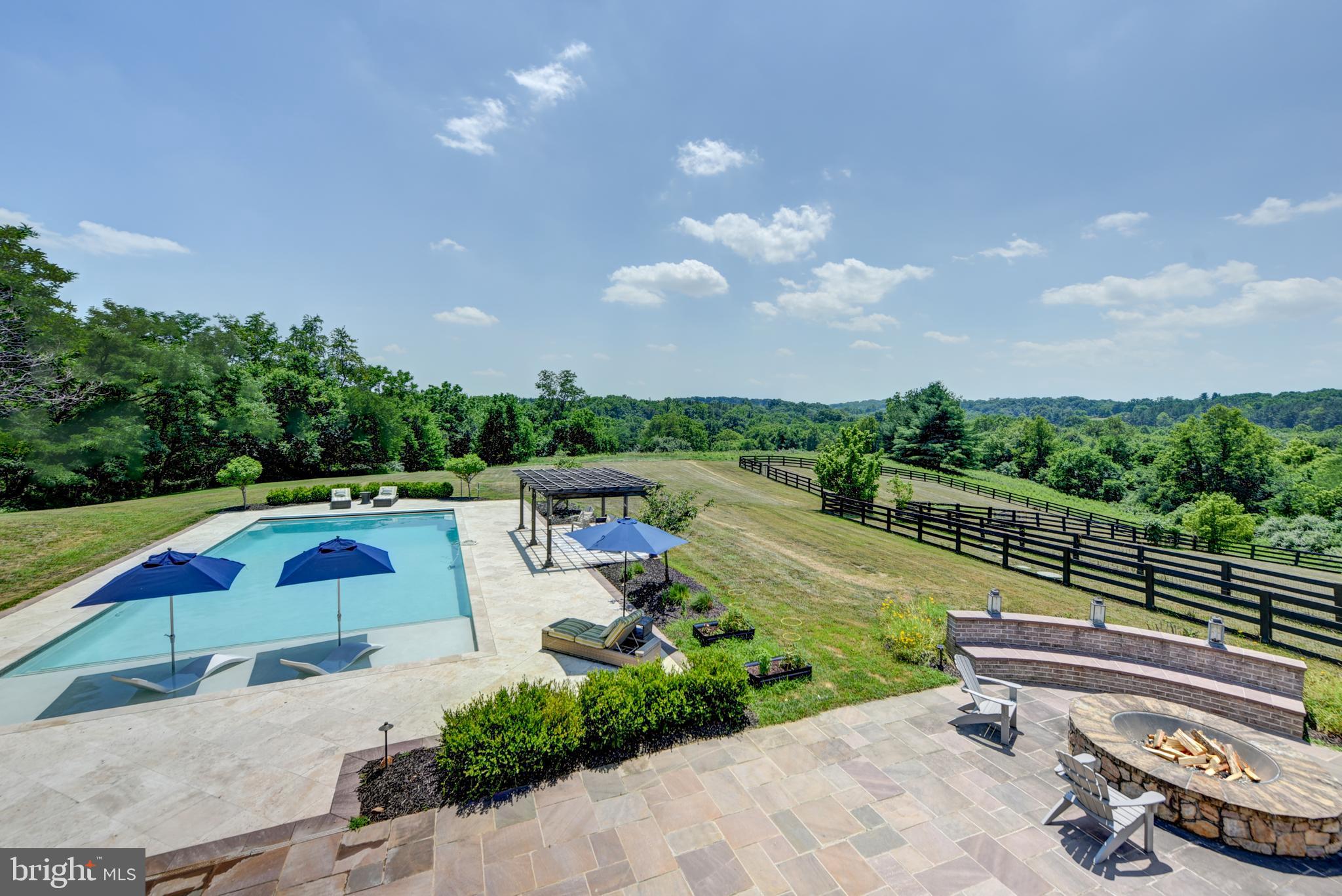 FRANKLIN FAMILY - Residential