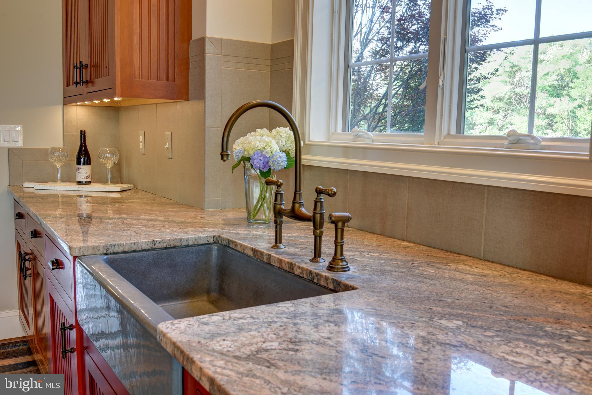 FRANKLIN FAMILY - Residential