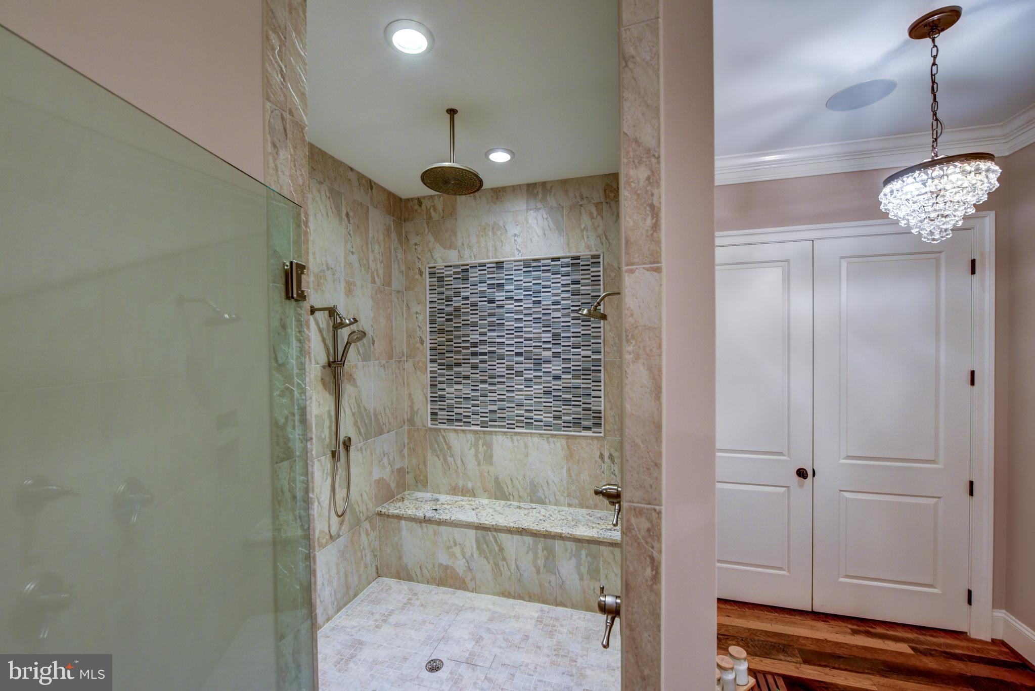 FRANKLIN FAMILY - Residential
