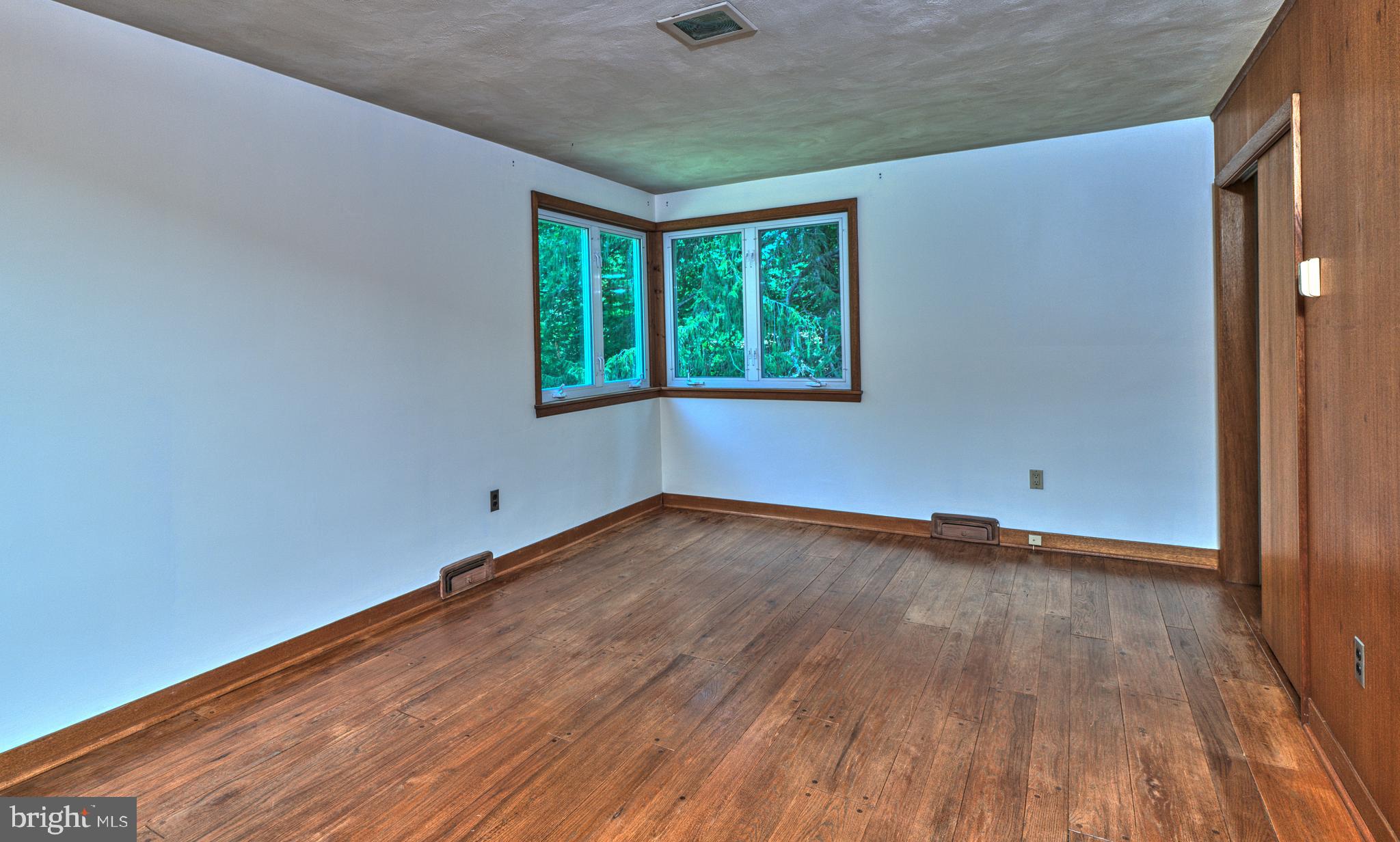NON AVAILABLE - Residential