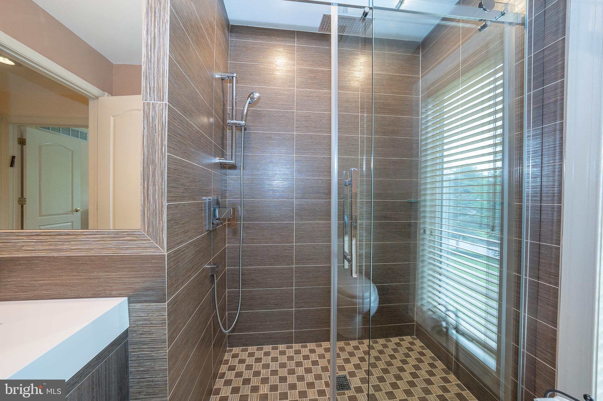 PENNOCK WOODS - Residential