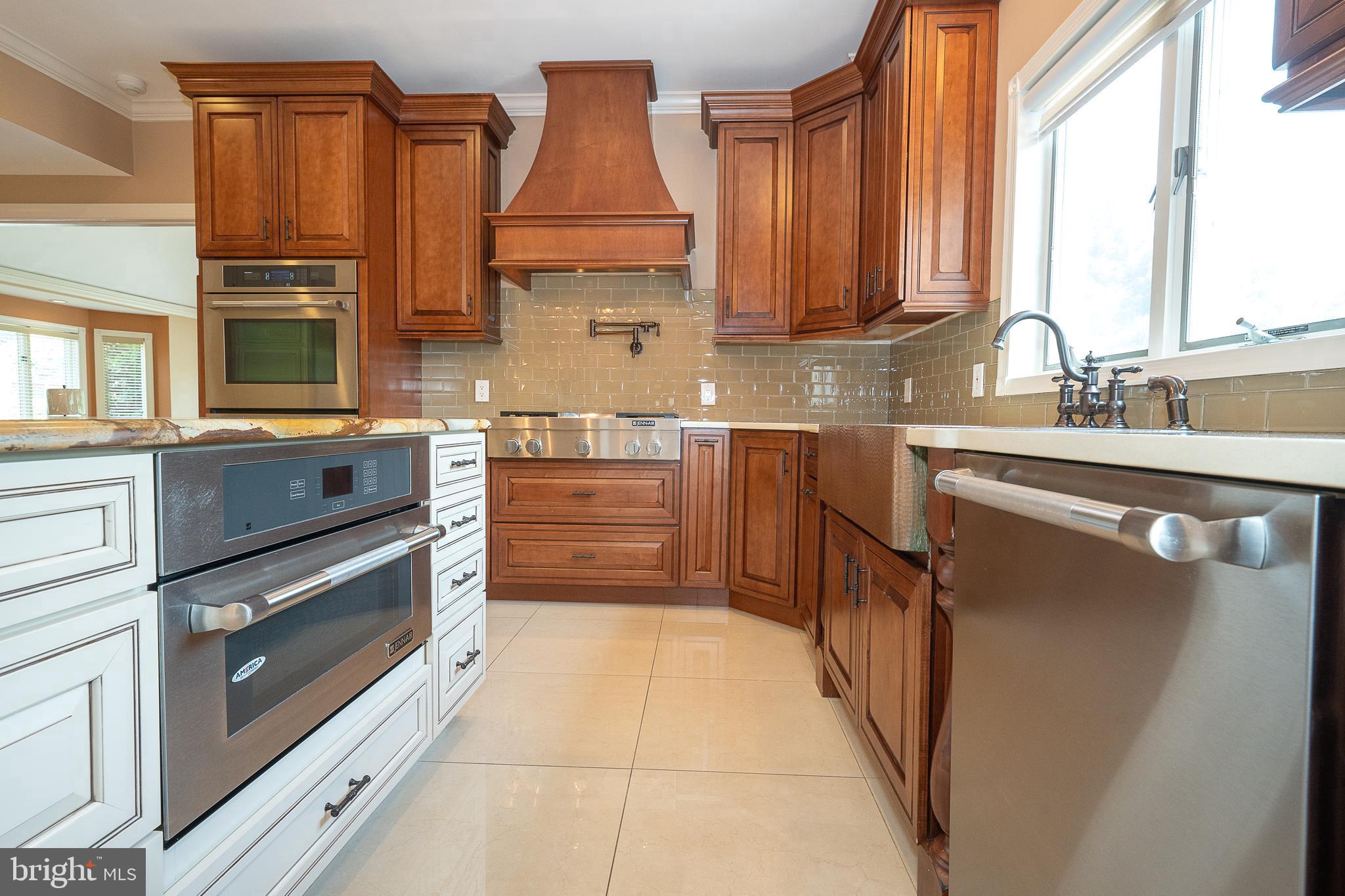 PENNOCK WOODS - Residential