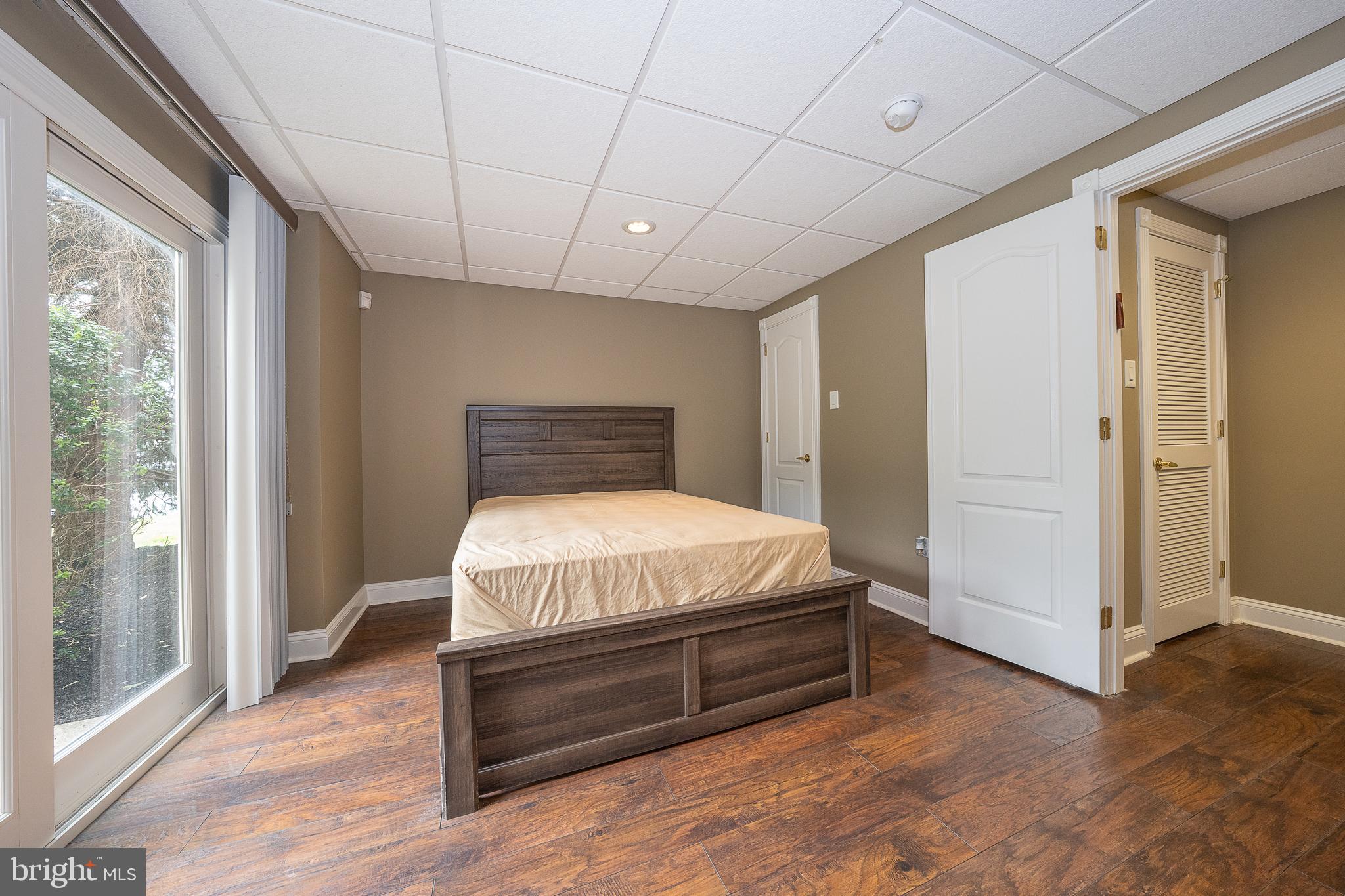 PENNOCK WOODS - Residential