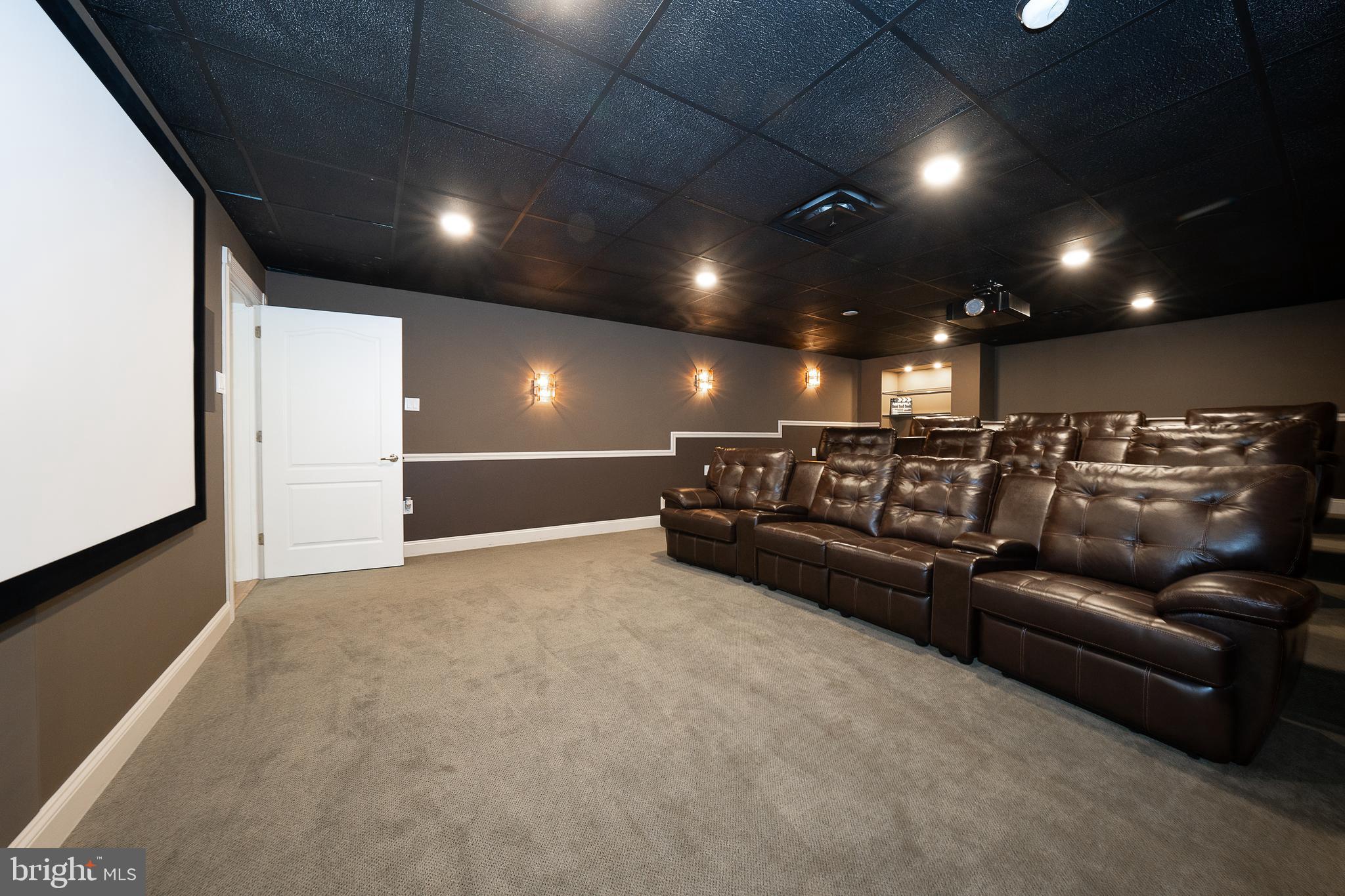 PENNOCK WOODS - Residential
