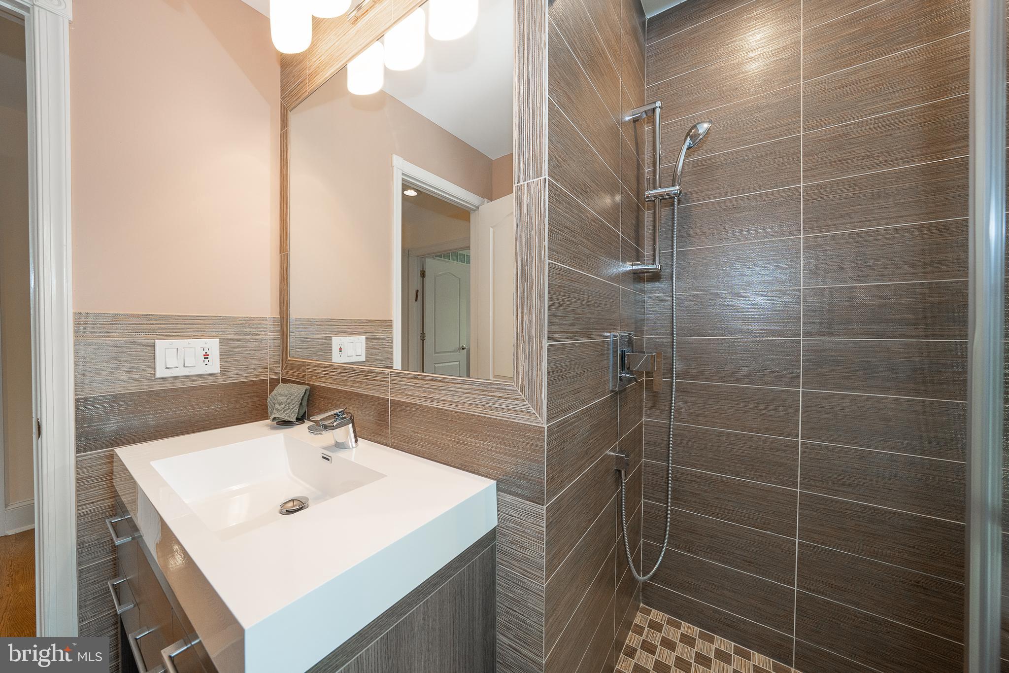 PENNOCK WOODS - Residential