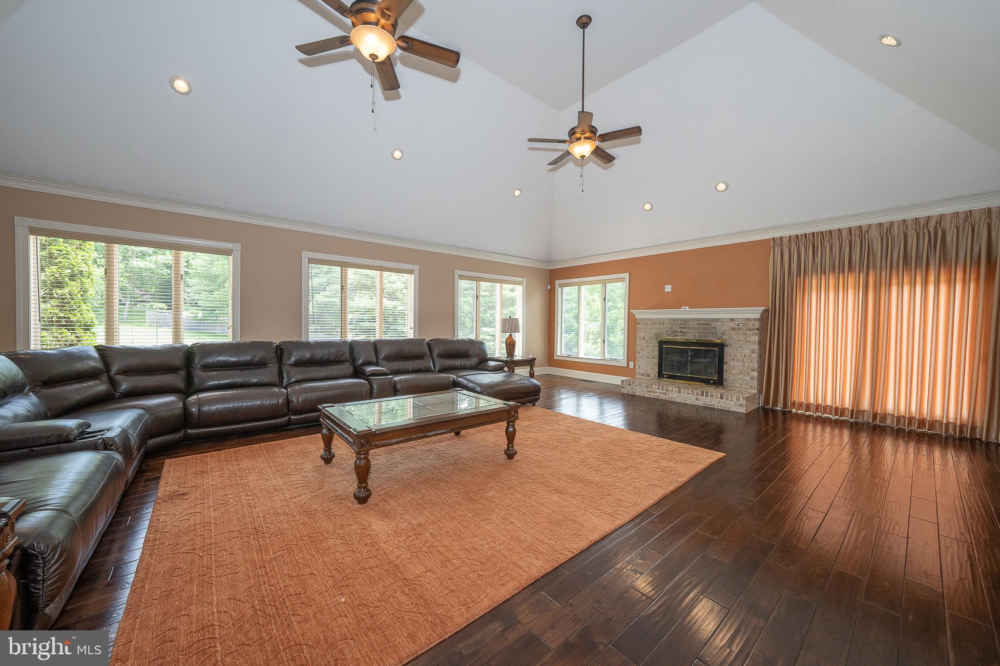 PENNOCK WOODS - Residential