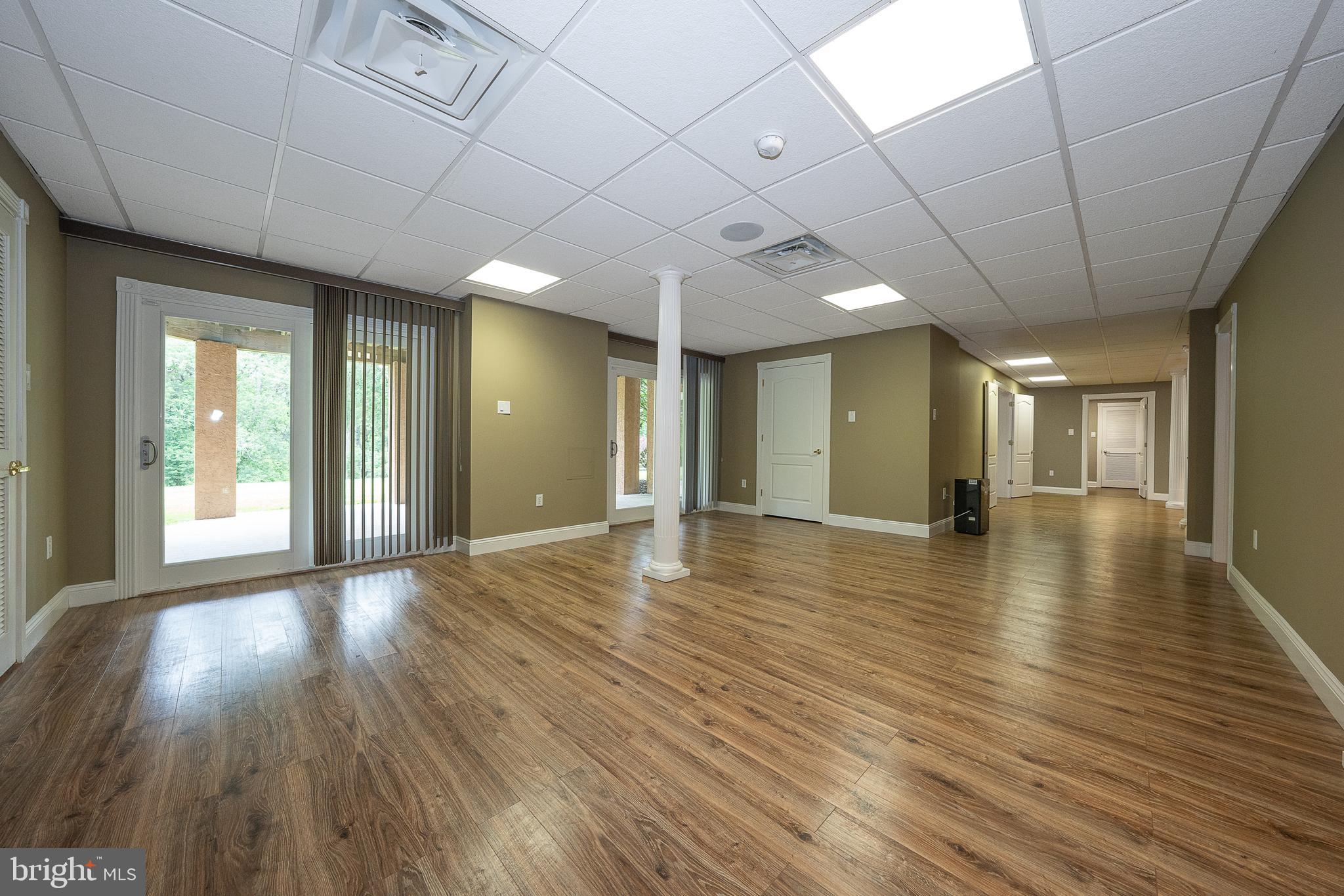 PENNOCK WOODS - Residential