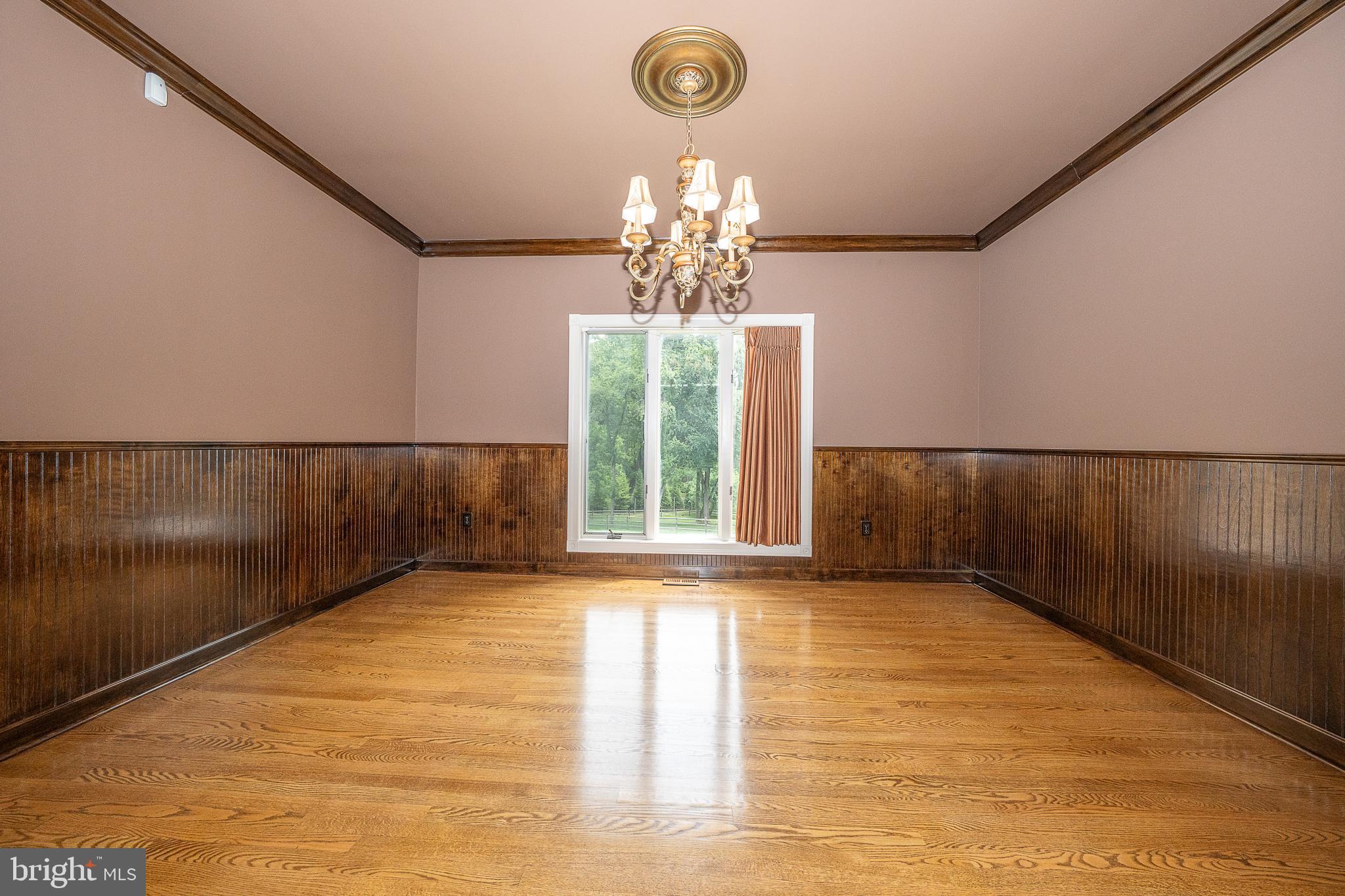PENNOCK WOODS - Residential