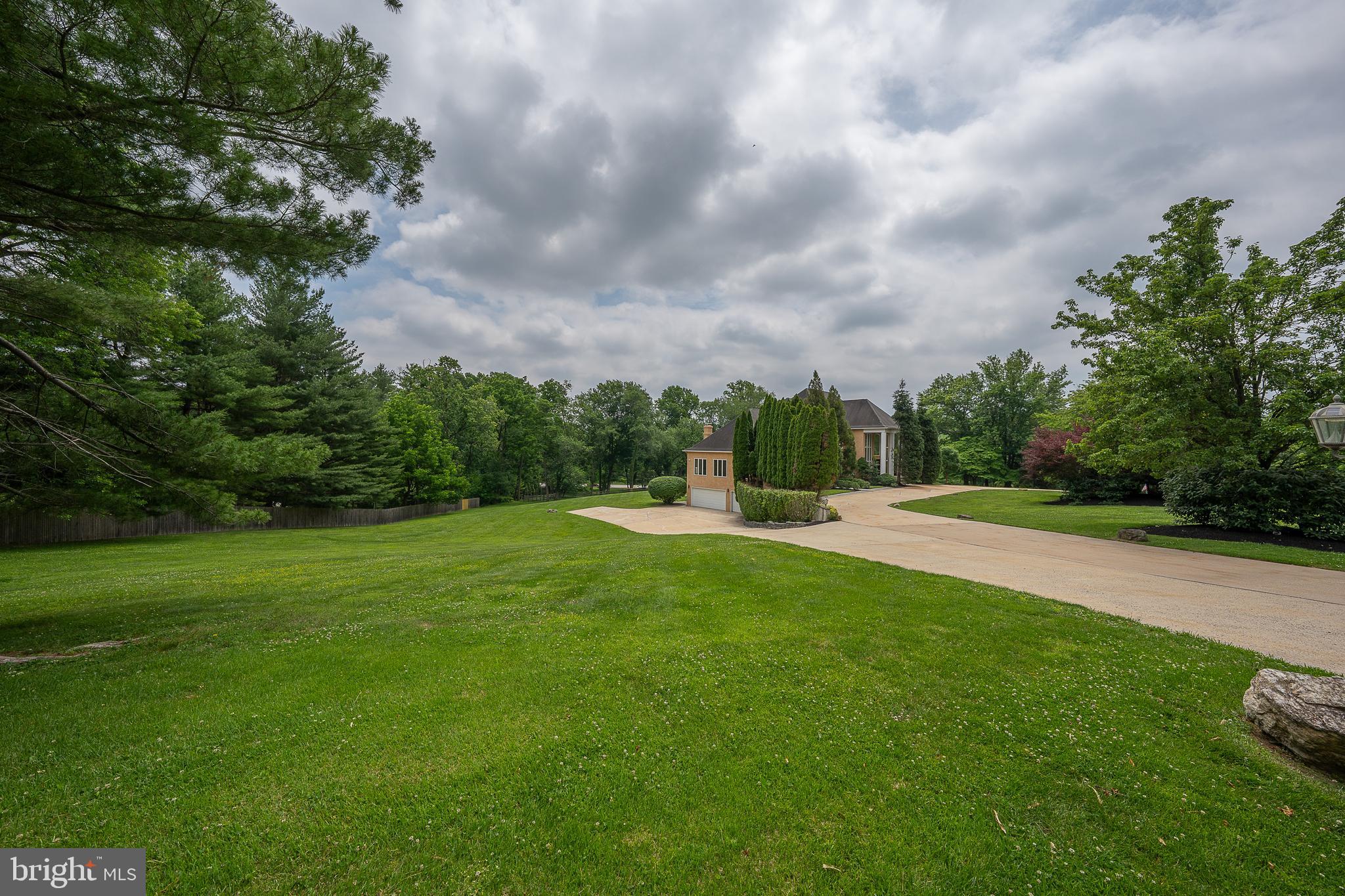 PENNOCK WOODS - Residential