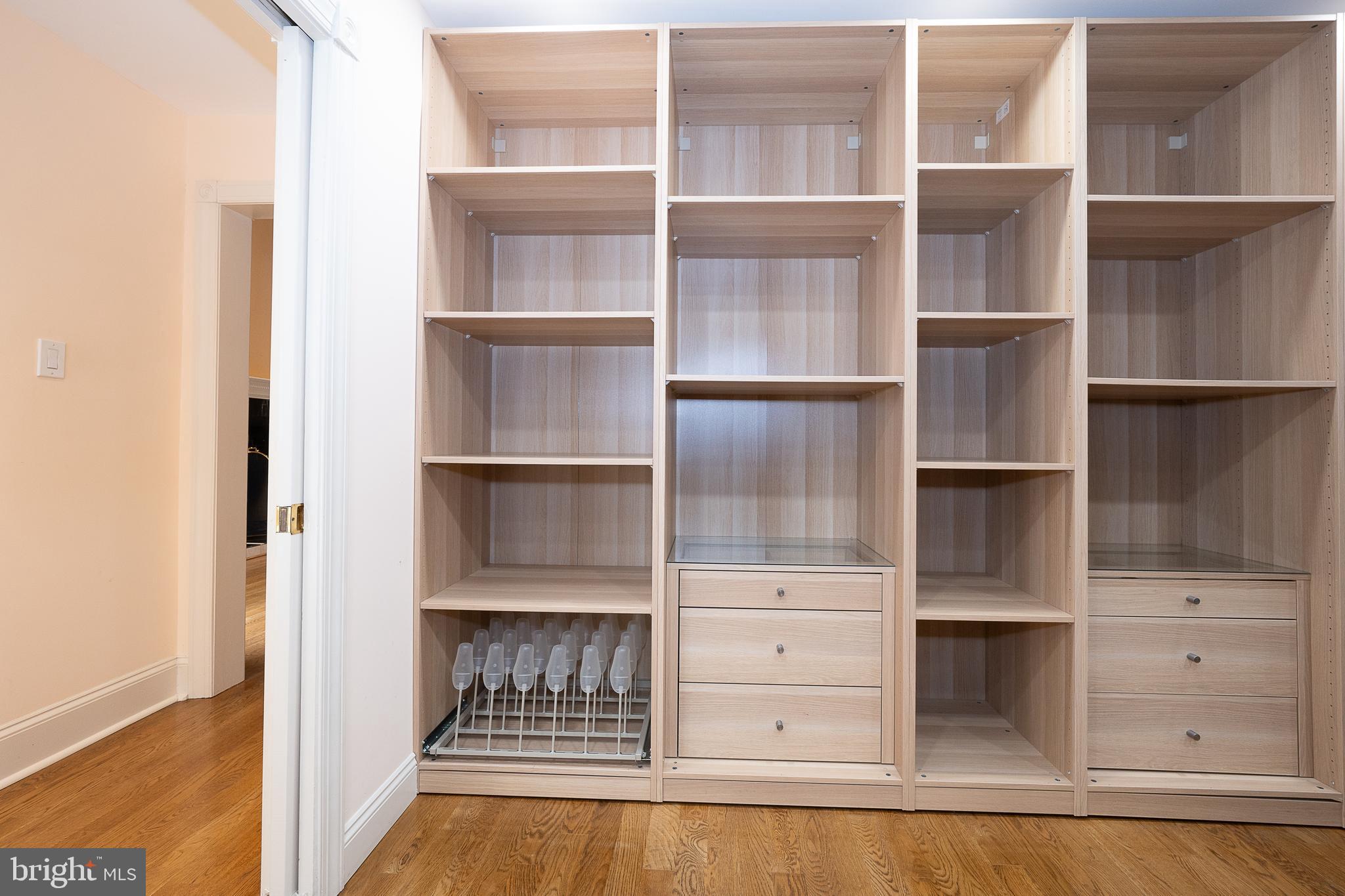 PENNOCK WOODS - Residential