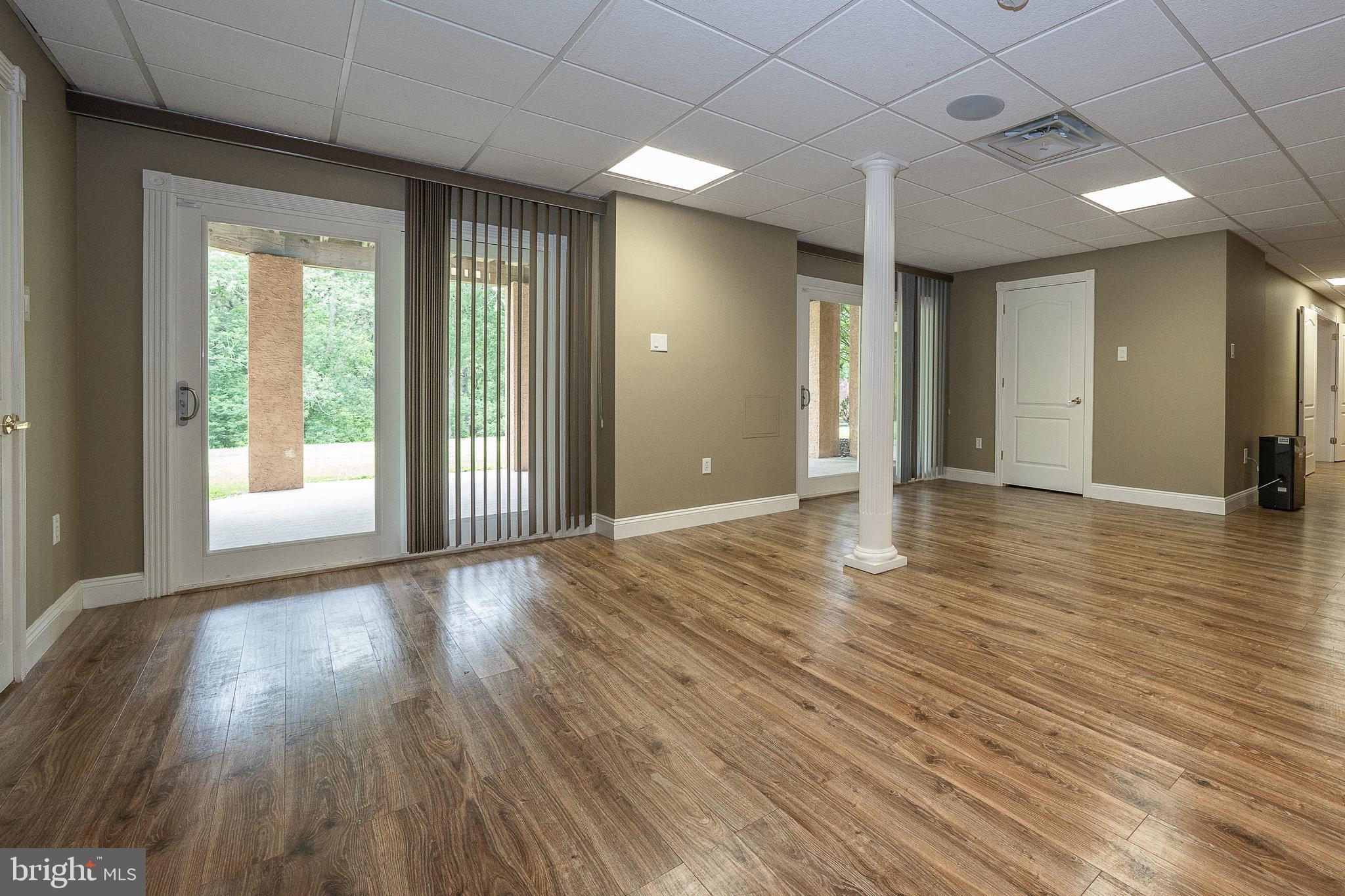 PENNOCK WOODS - Residential