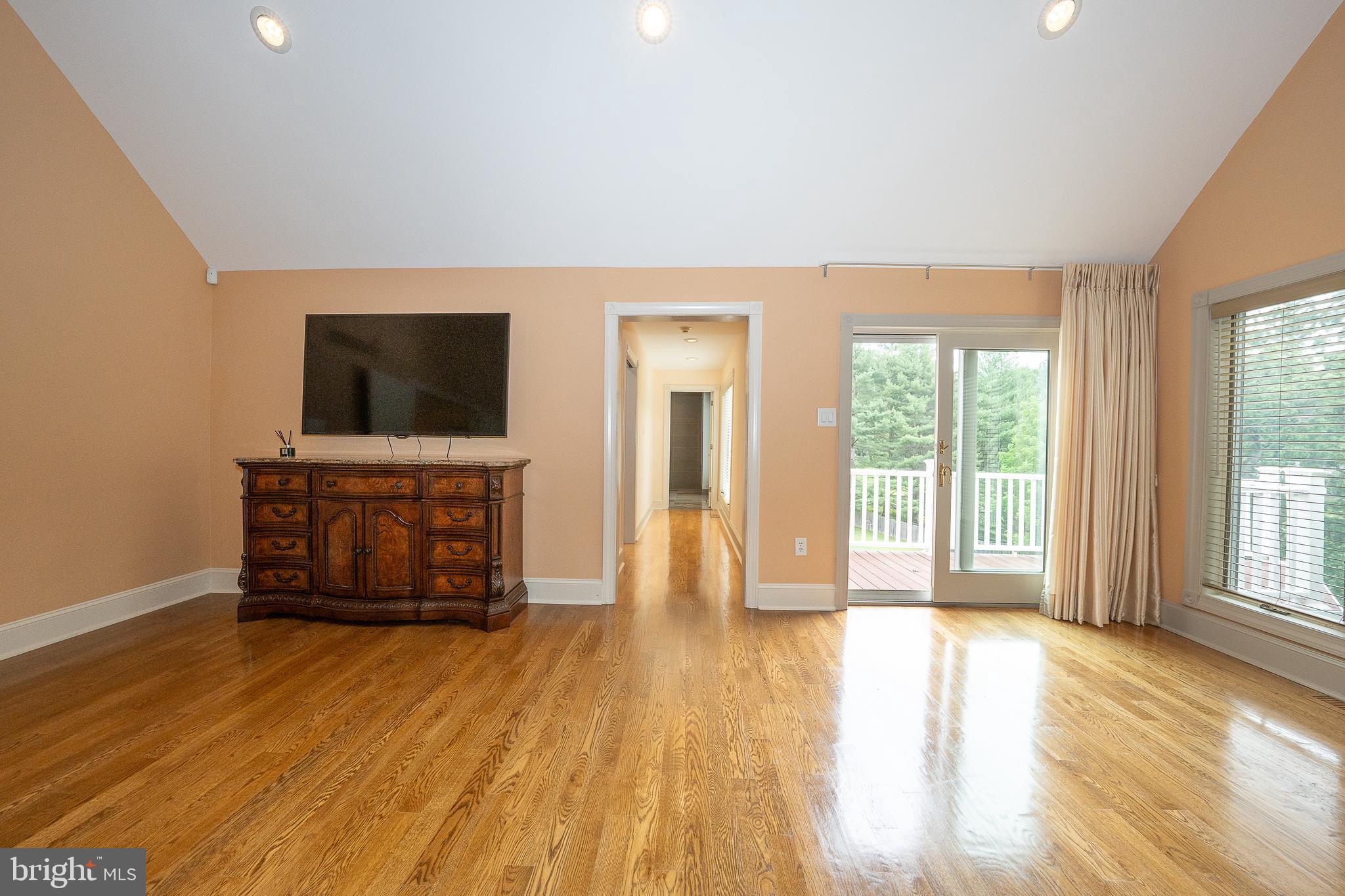 PENNOCK WOODS - Residential