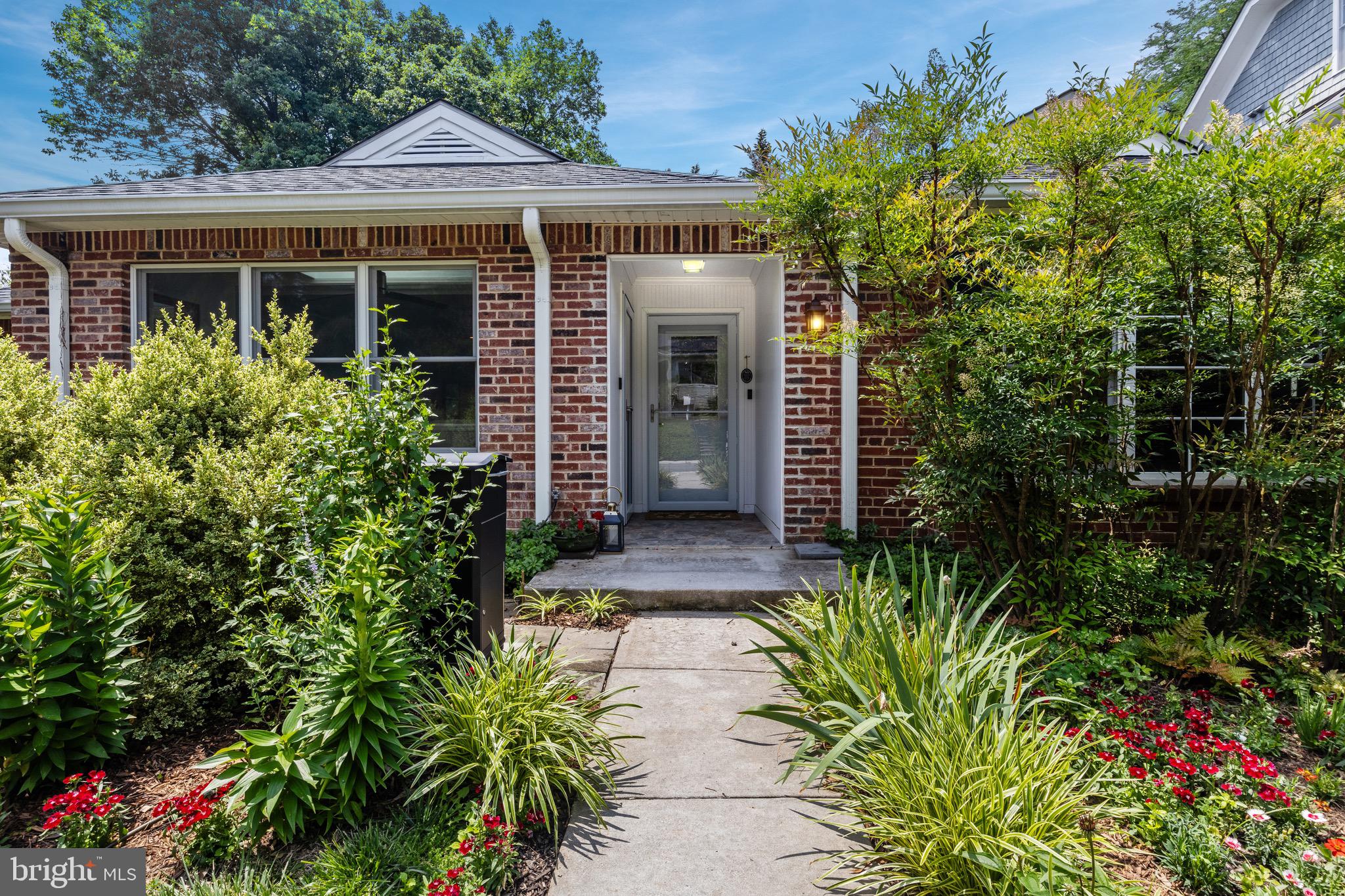 WEST CHEVY CHASE - Residential